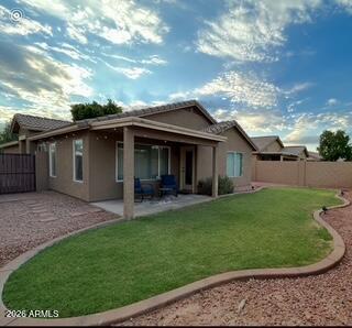 LAS PALMERAS WEST - Residential
