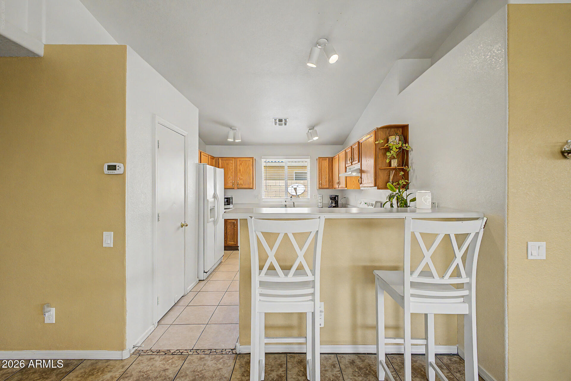 LAS PALMERAS WEST - Residential