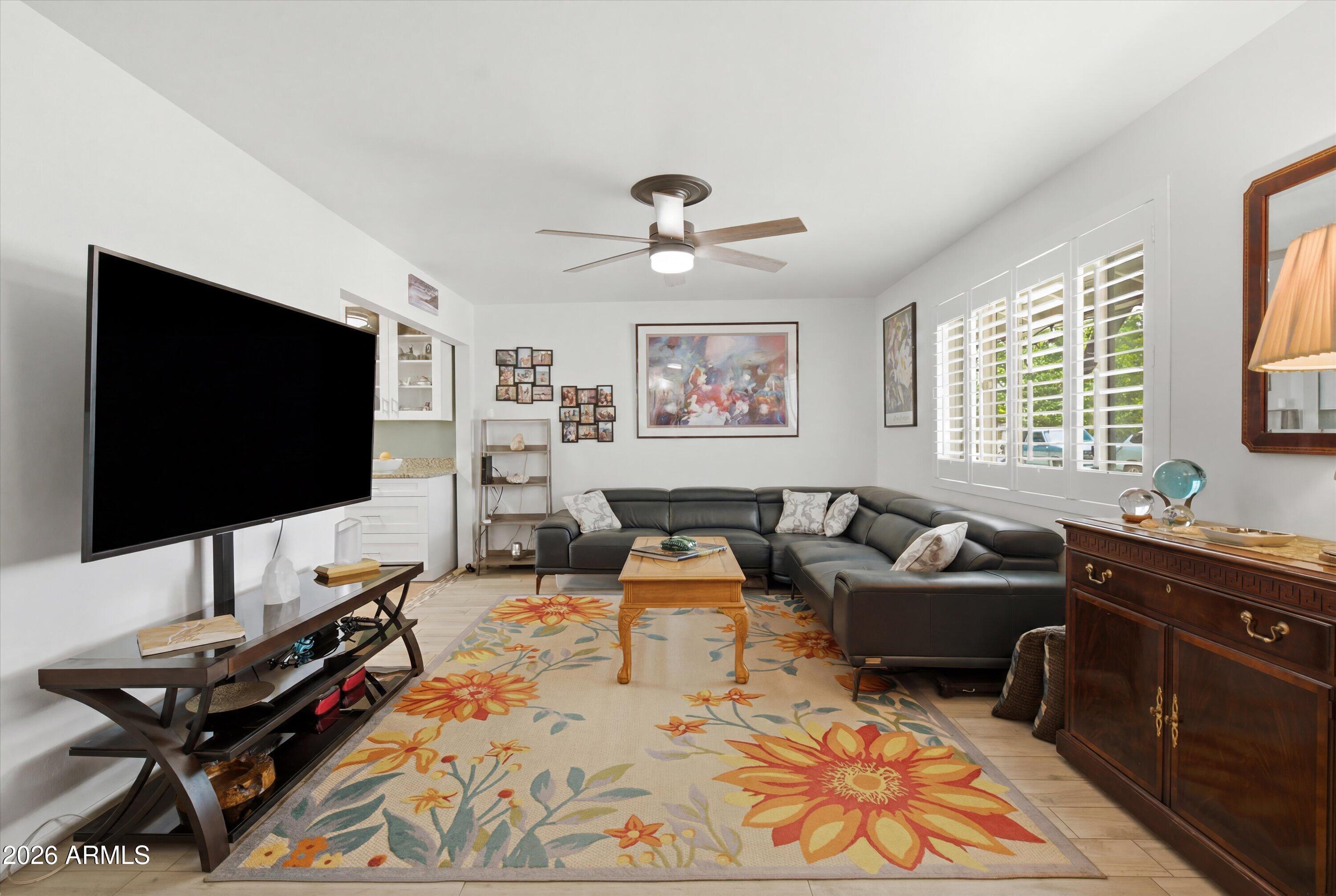 OAK PARK 2 - Residential
