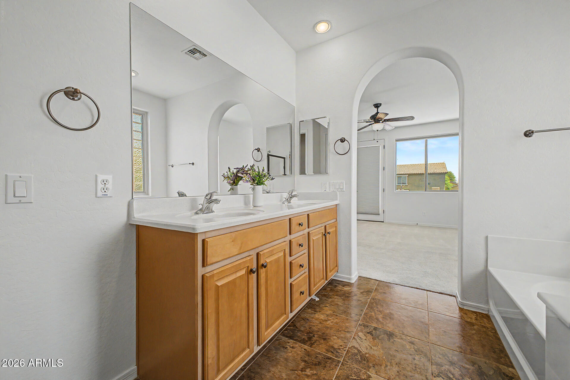28TH STREET HOMES - Residential