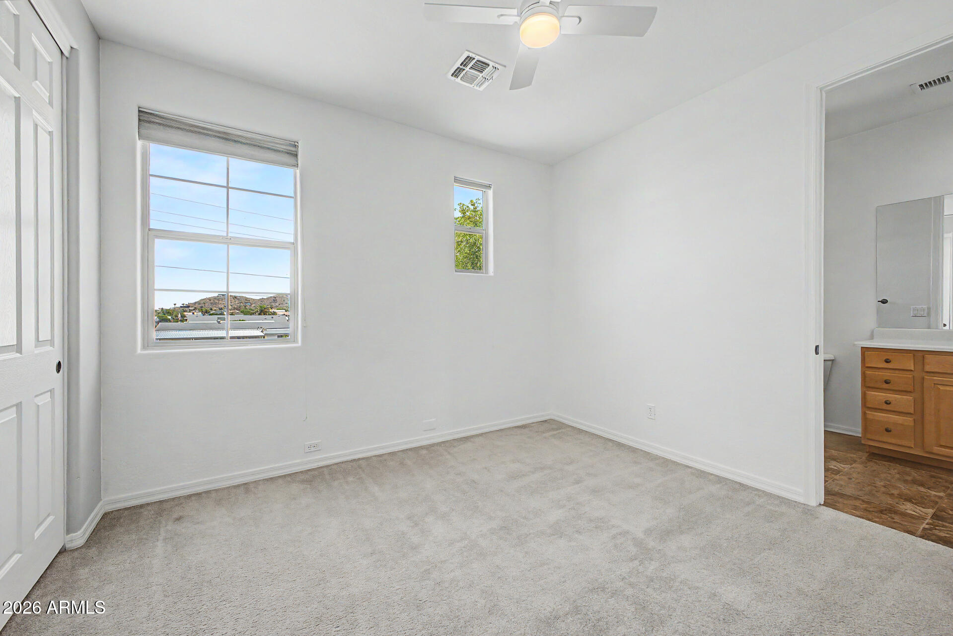 28TH STREET HOMES - Residential