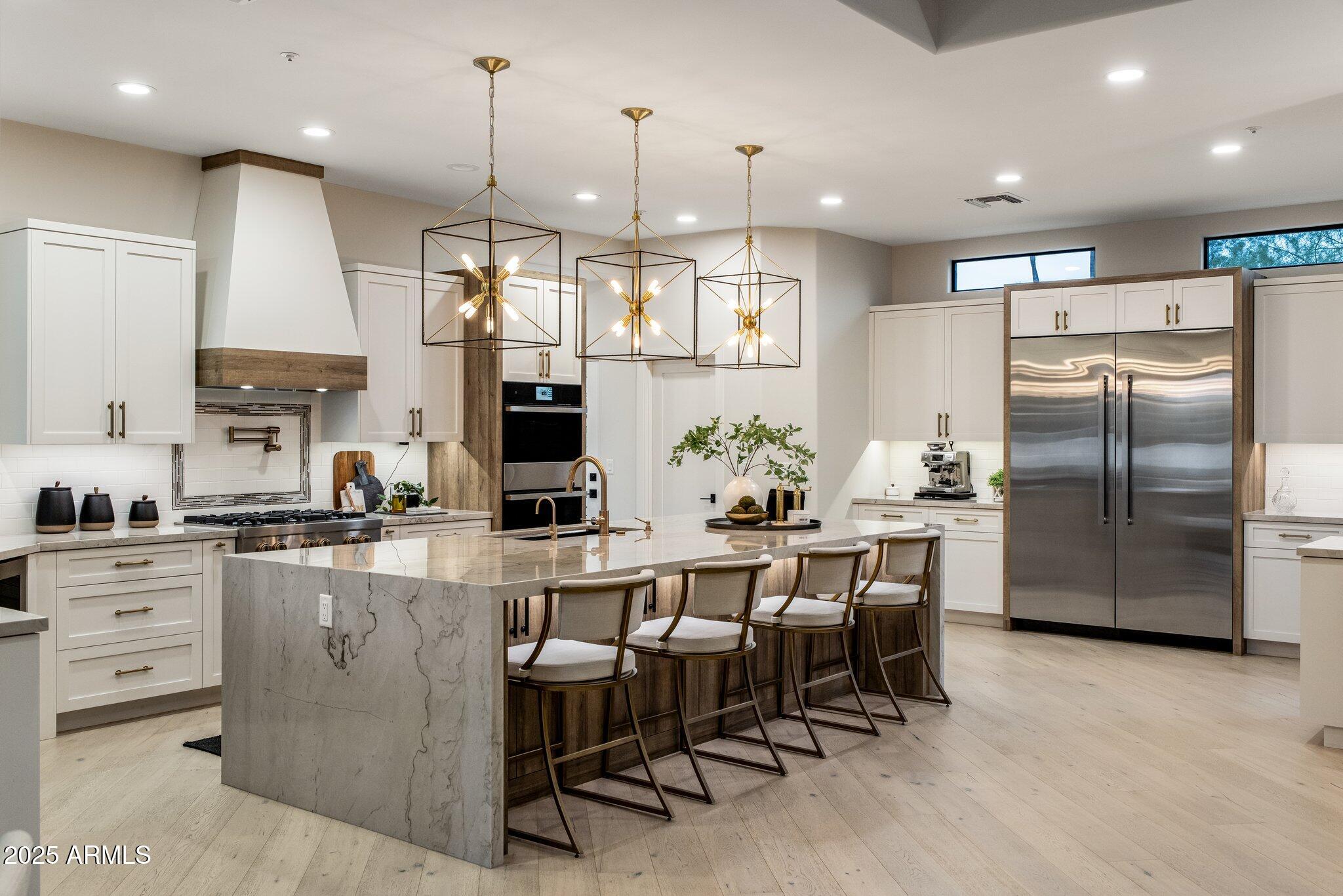 PINNACLE PEAK COUNTRY CLUB ESTATES - Residential