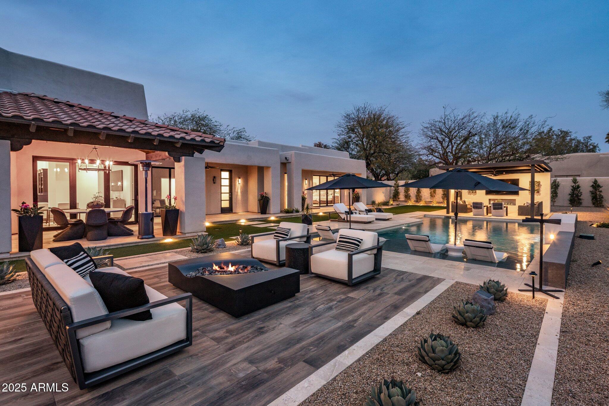 PINNACLE PEAK COUNTRY CLUB ESTATES - Residential