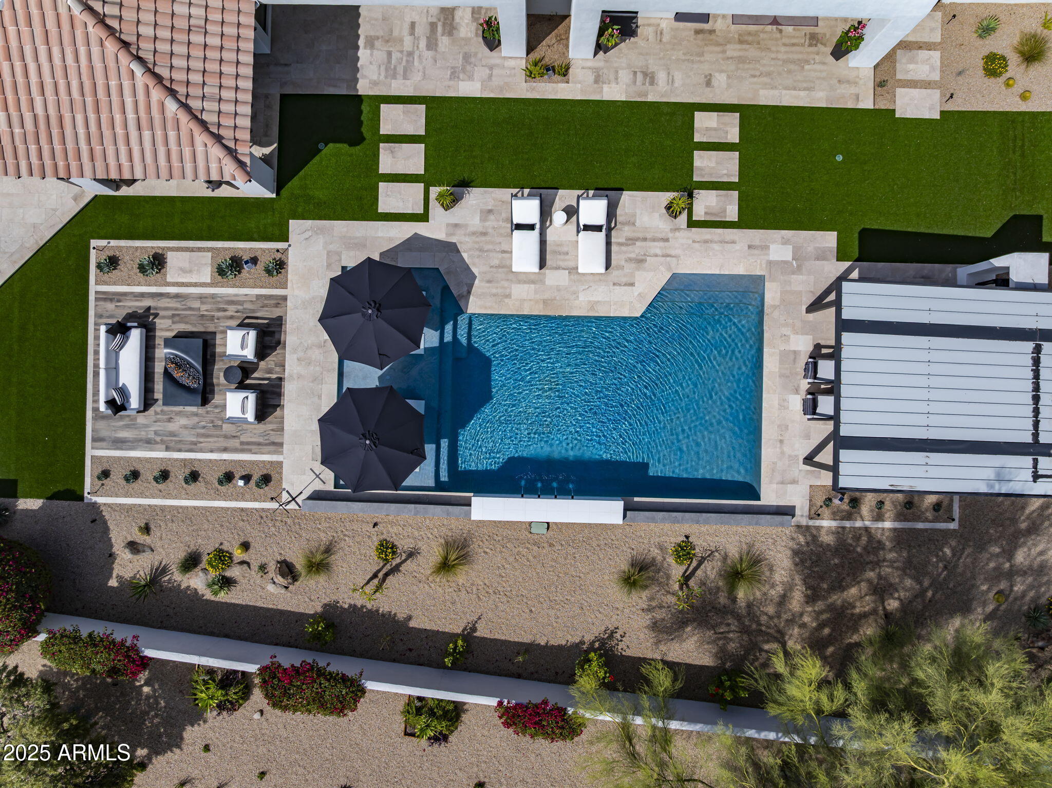 PINNACLE PEAK COUNTRY CLUB ESTATES - Residential