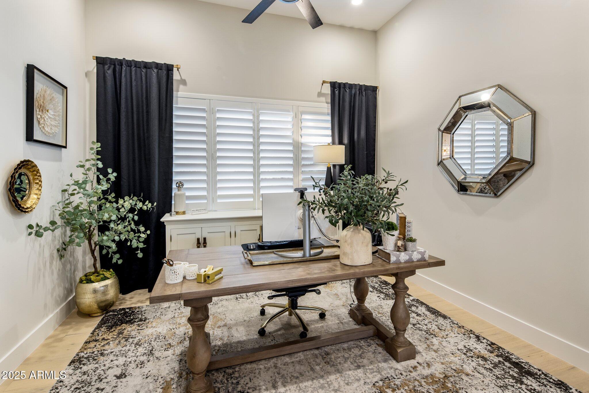 PINNACLE PEAK COUNTRY CLUB ESTATES - Residential