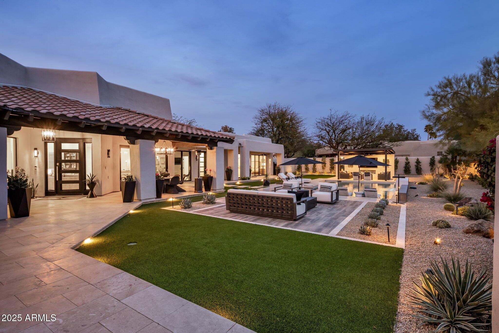 PINNACLE PEAK COUNTRY CLUB ESTATES - Residential