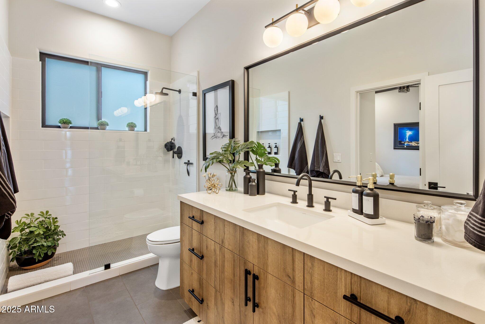 PINNACLE PEAK COUNTRY CLUB ESTATES - Residential