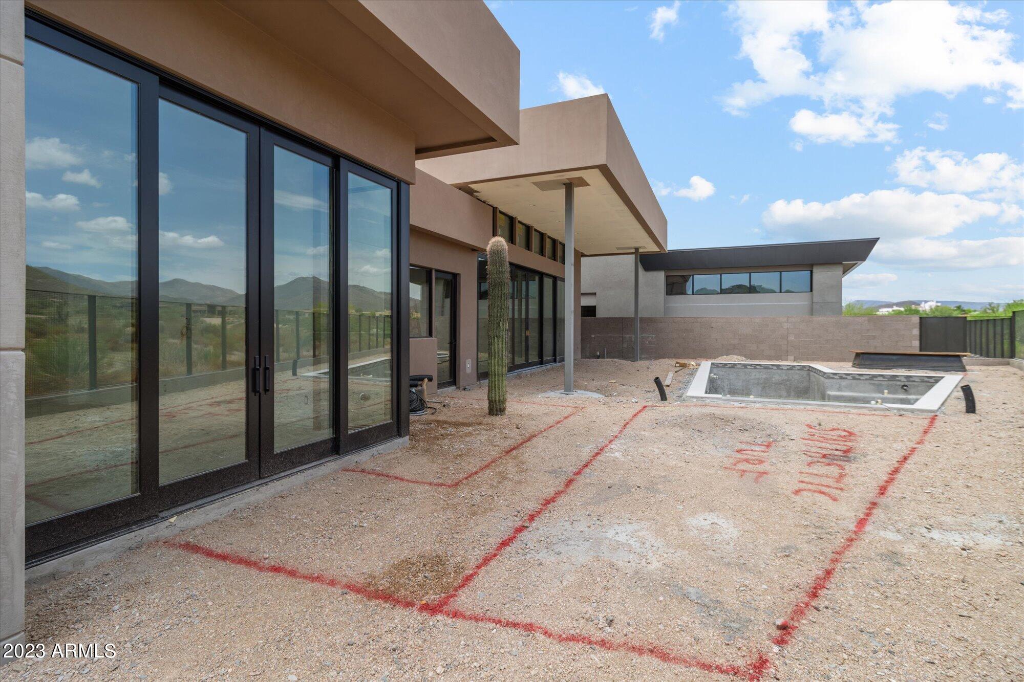 DESERT MOUNTAIN - Residential