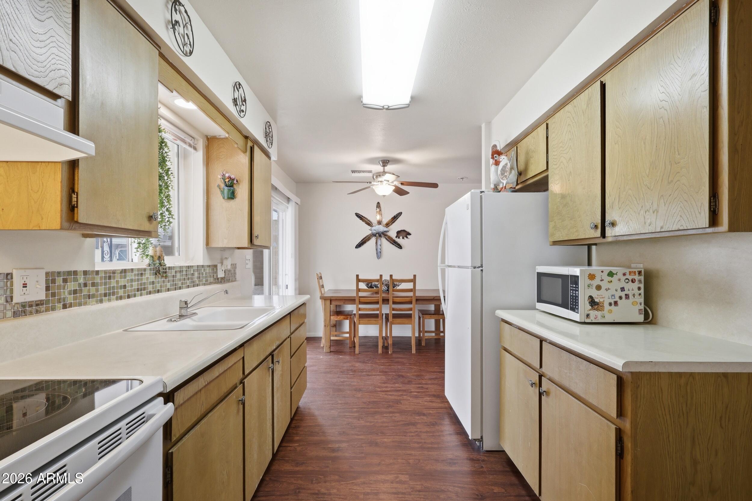 DREAMLAND VILLA 12 - Residential