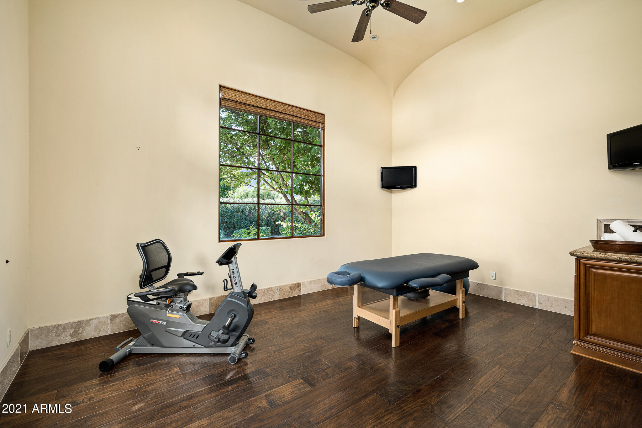 EQUESTRIAN TRAILS - Residential