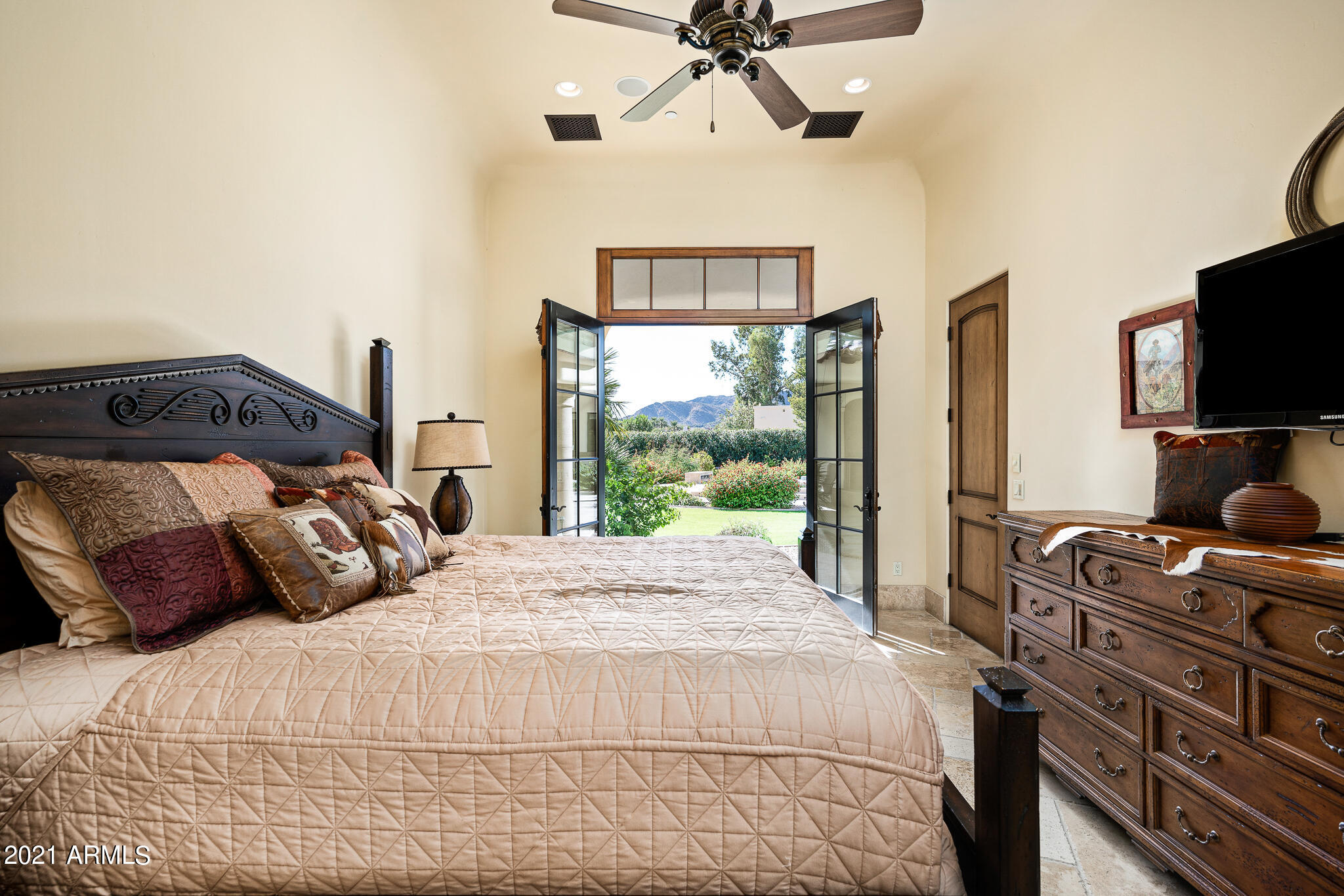 EQUESTRIAN TRAILS - Residential