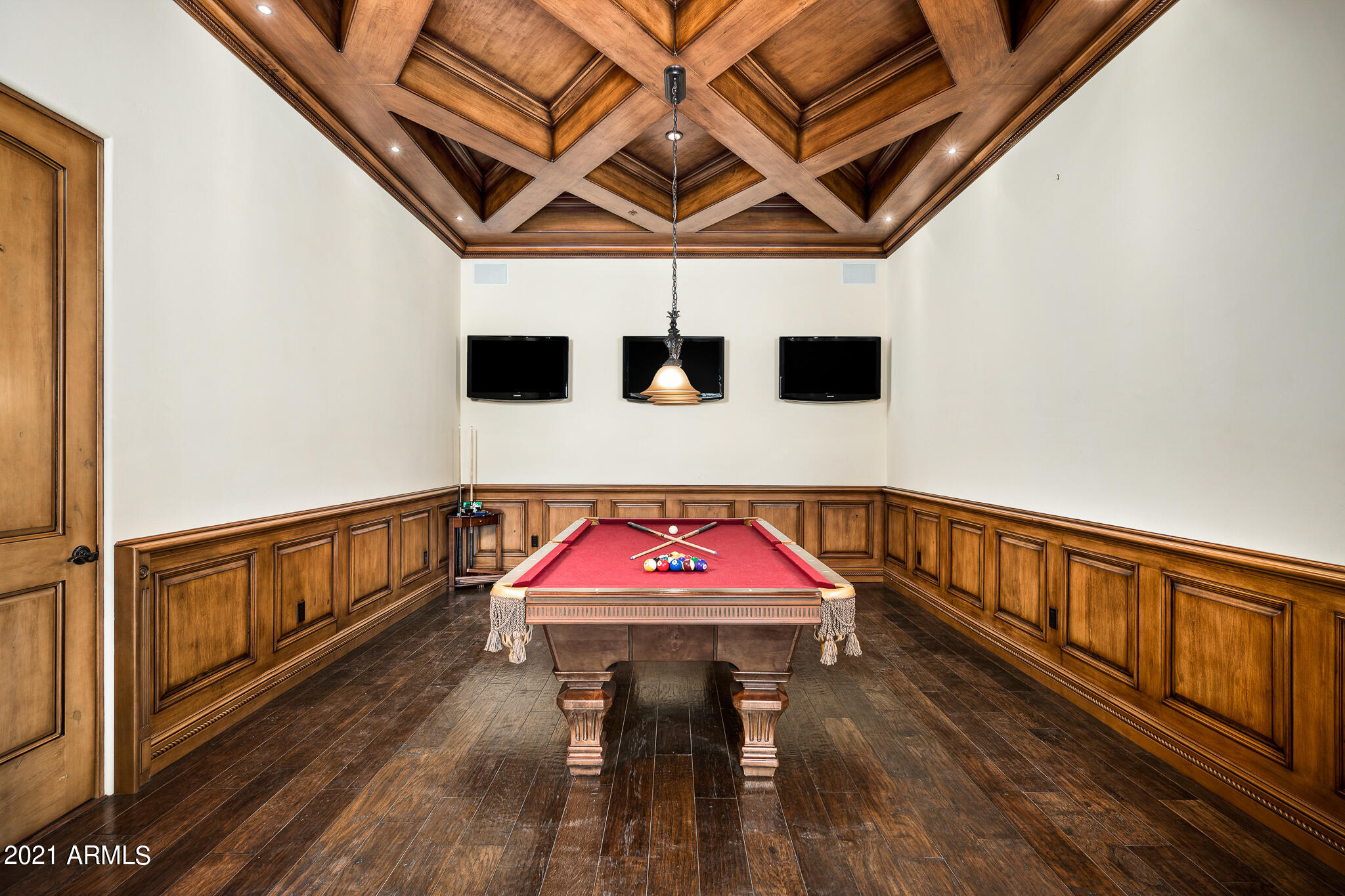 EQUESTRIAN TRAILS - Residential