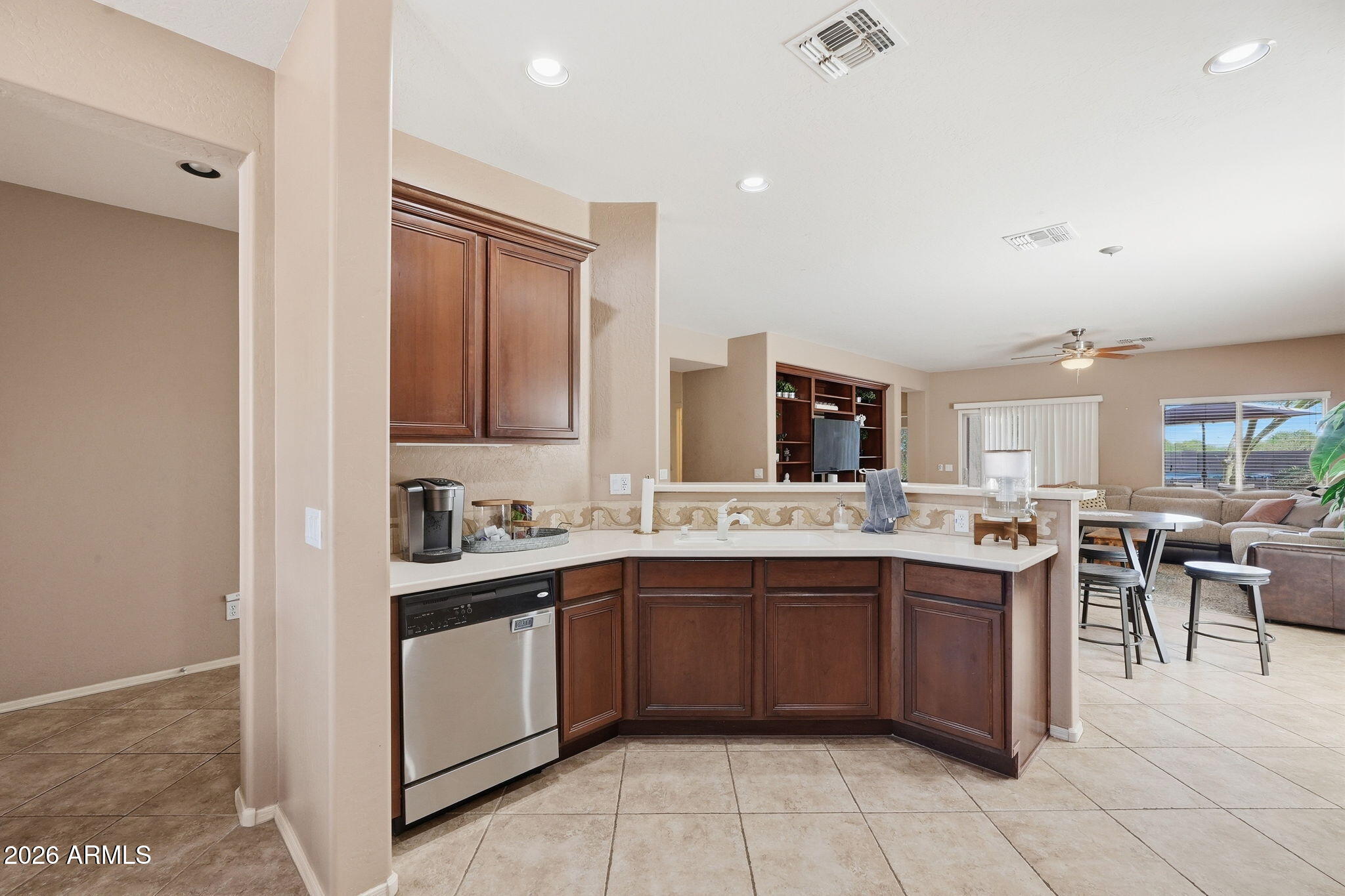 CROSSRIVER UNIT 3 - Residential