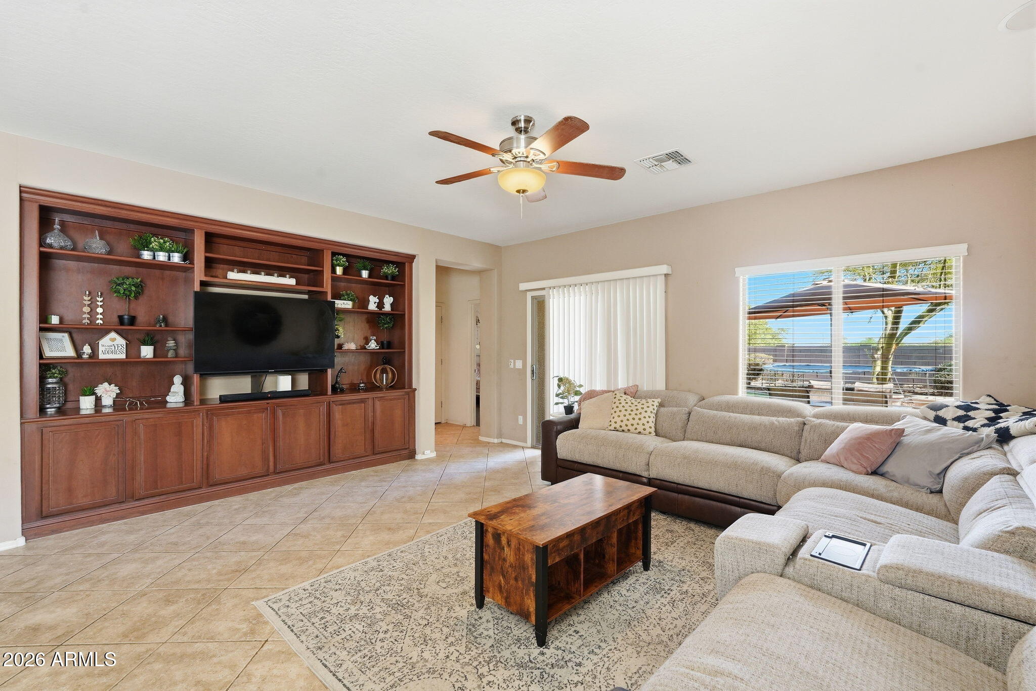 CROSSRIVER UNIT 3 - Residential