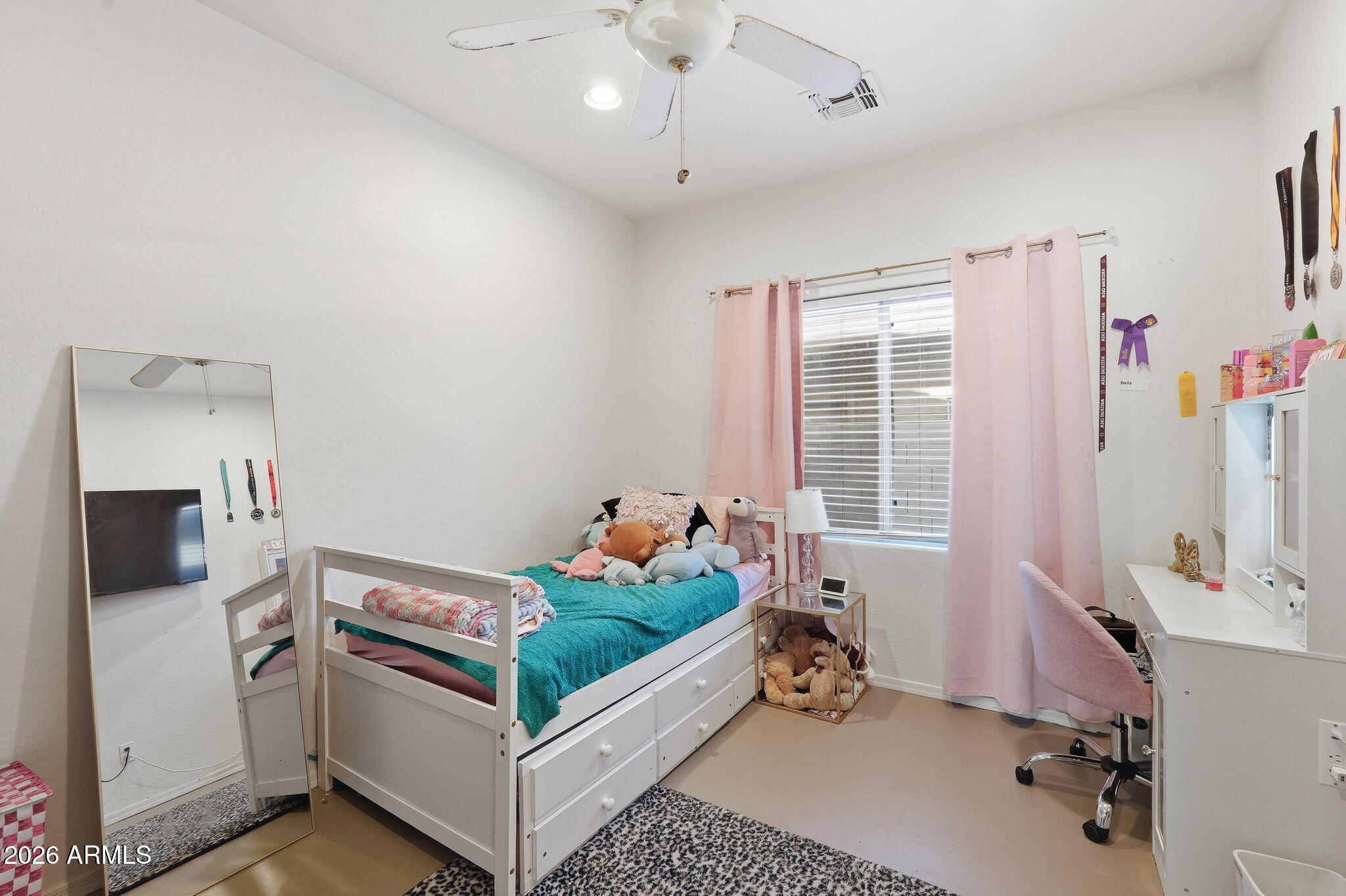 CROSSRIVER UNIT 3 - Residential