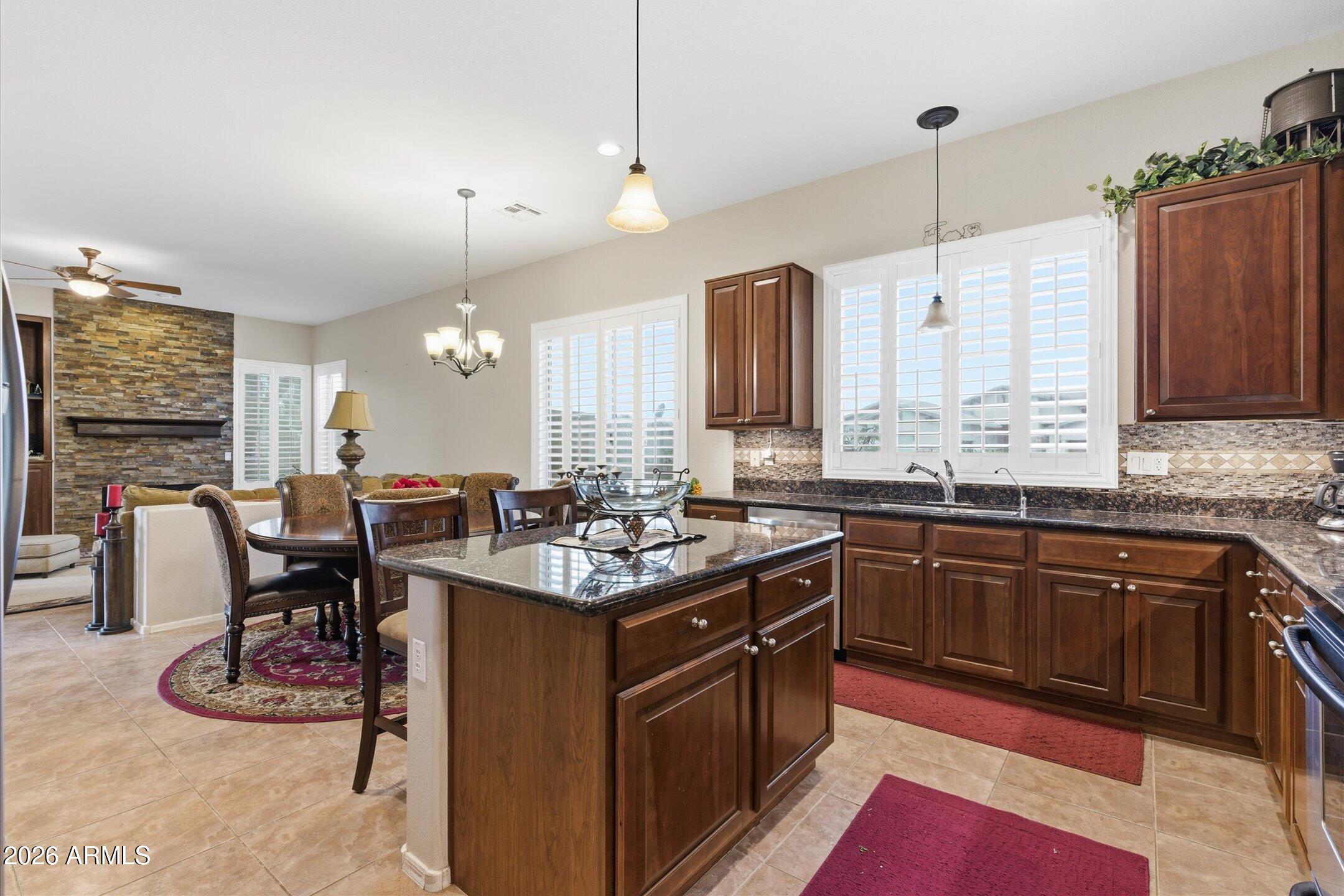 PERALTA TRAILS UNIT I - Residential
