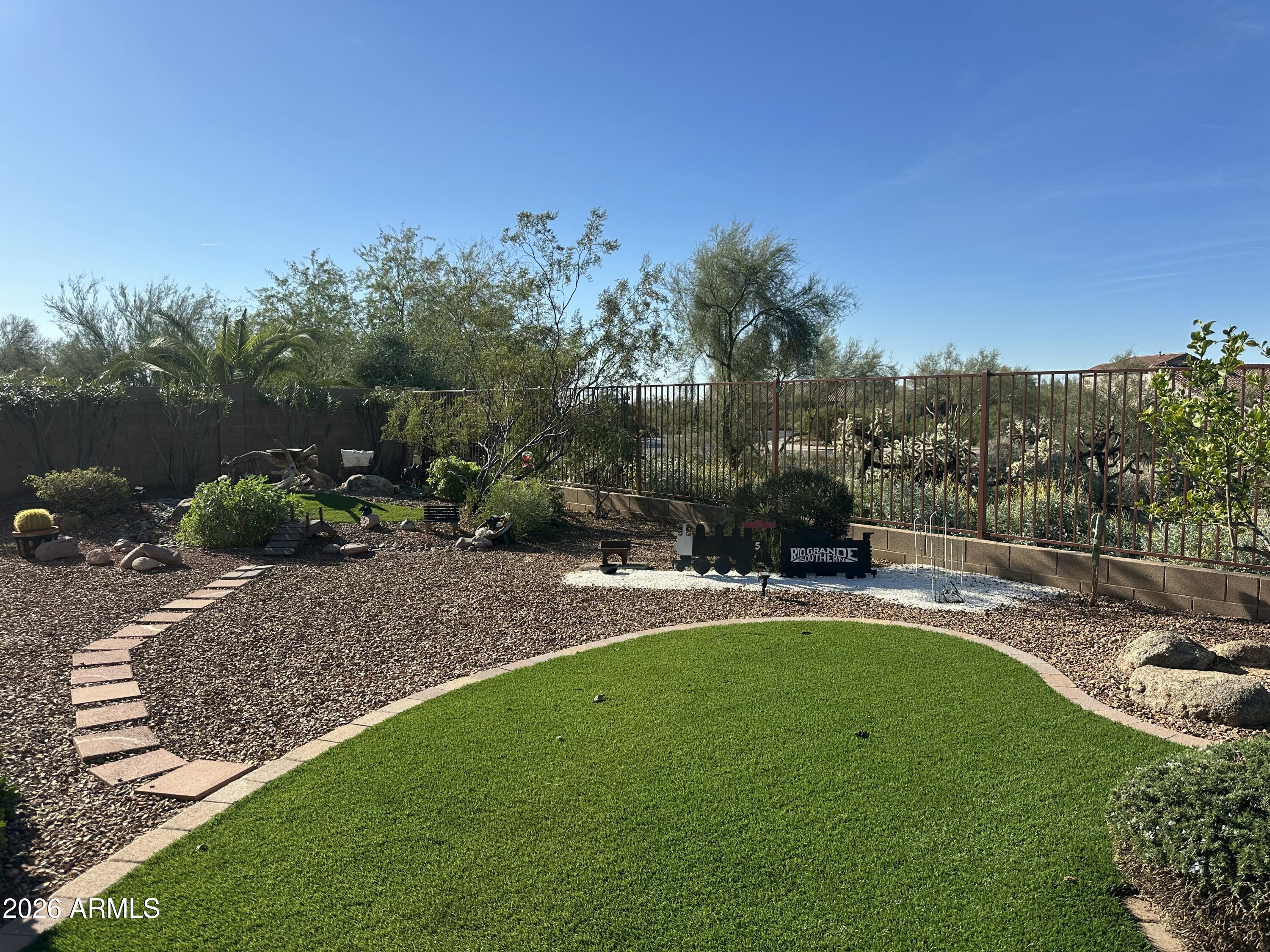 PERALTA TRAILS UNIT I - Residential