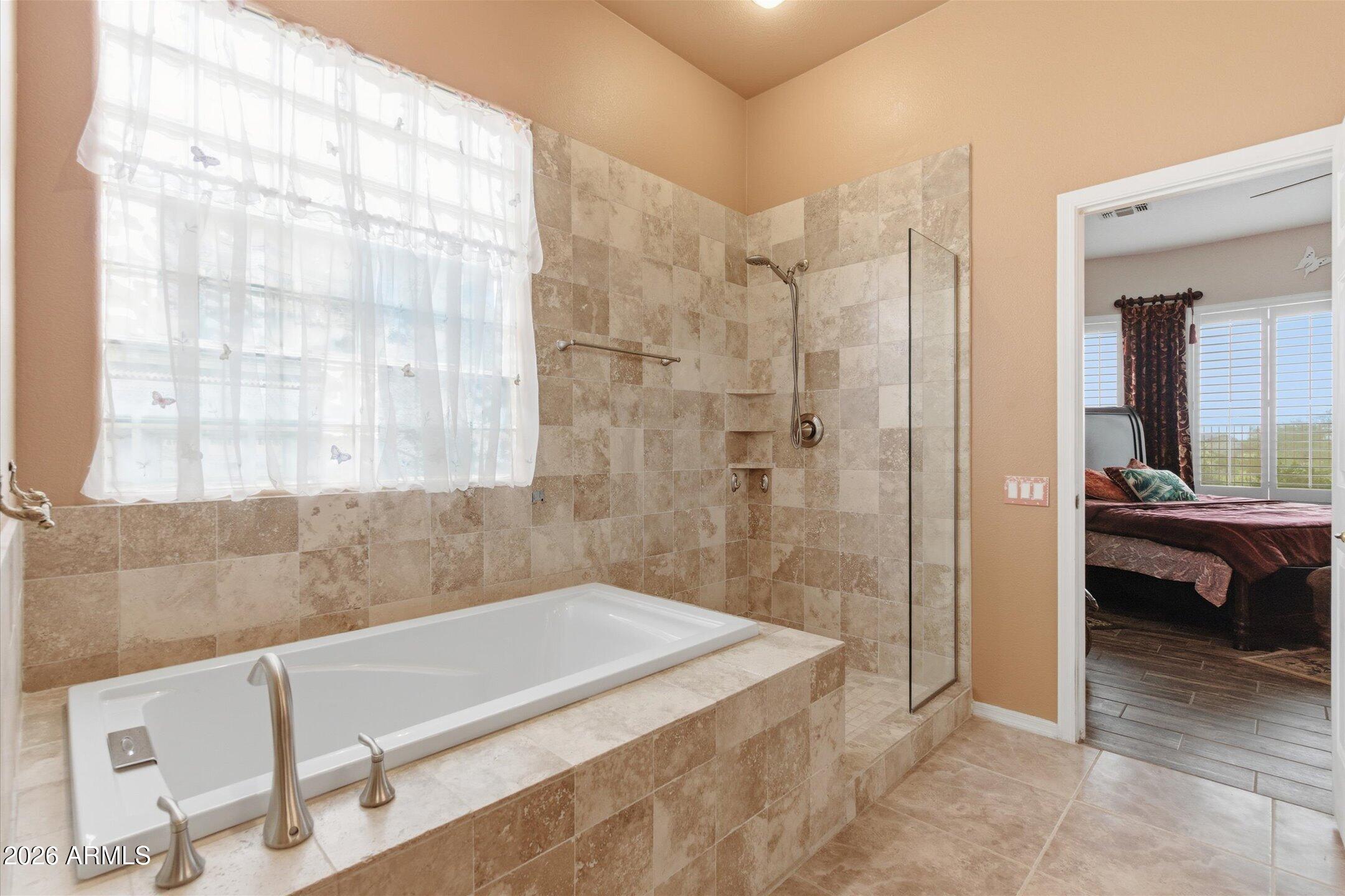 PERALTA TRAILS UNIT I - Residential