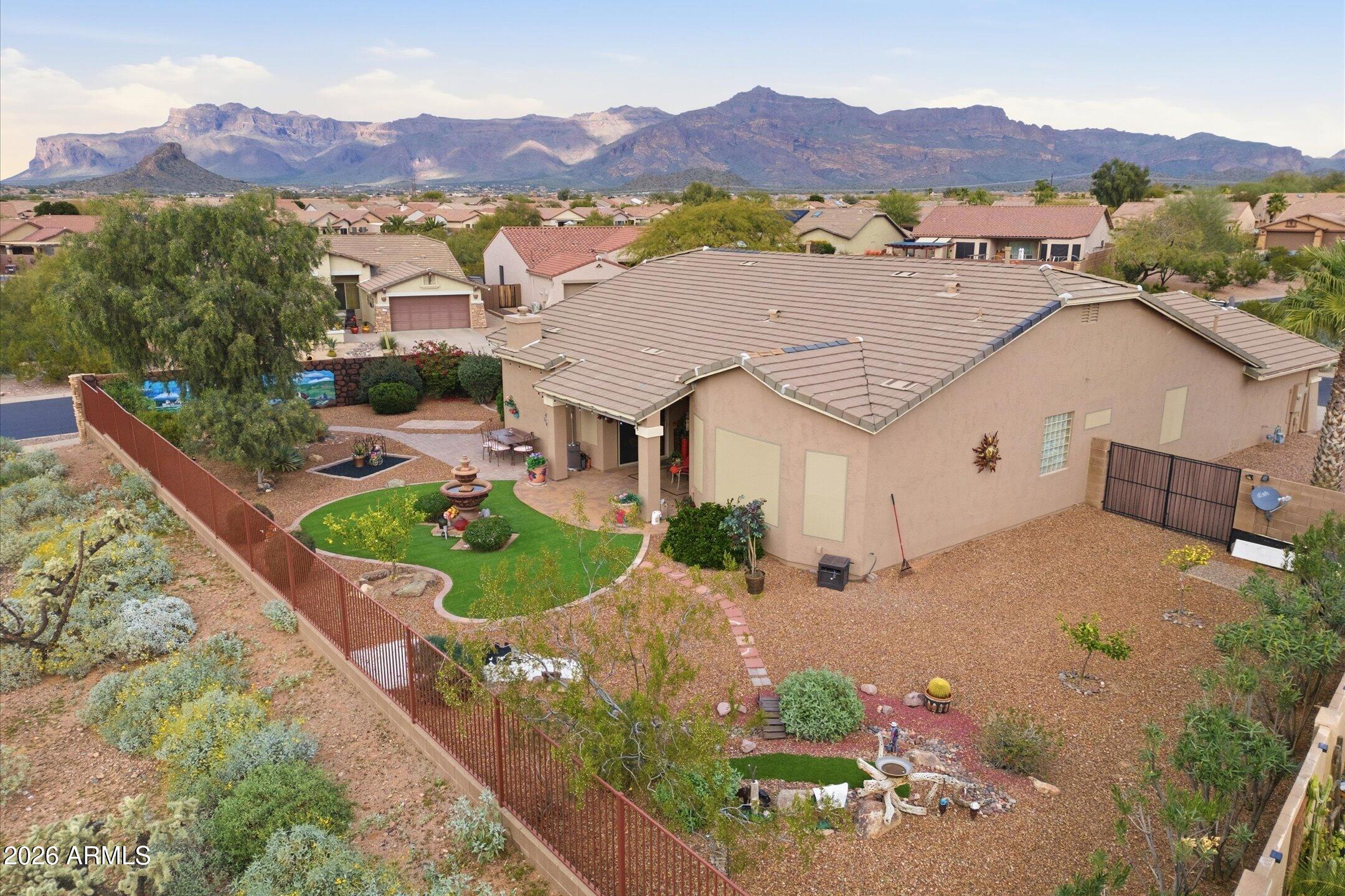 PERALTA TRAILS UNIT I - Residential