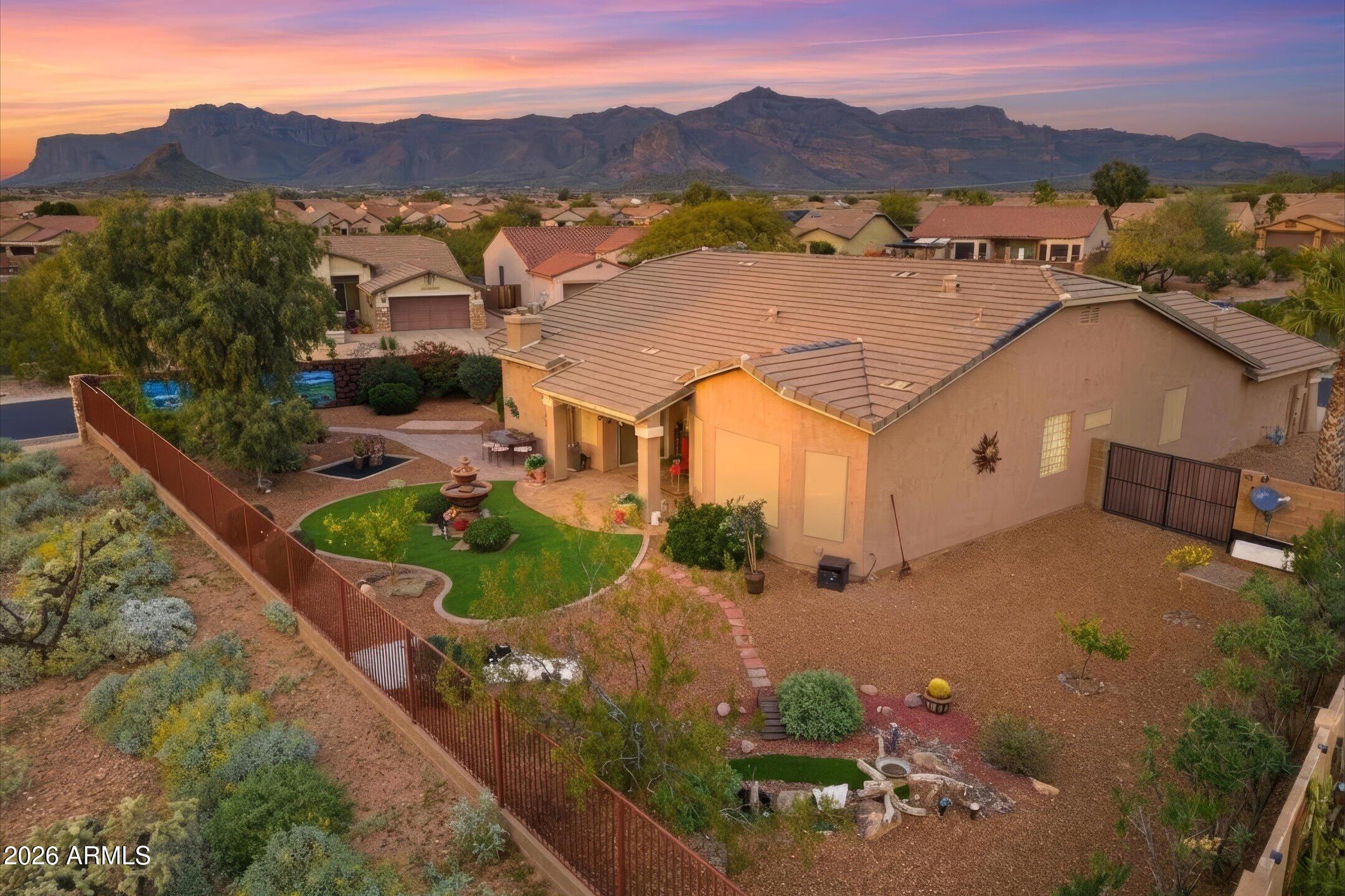 PERALTA TRAILS UNIT I - Residential