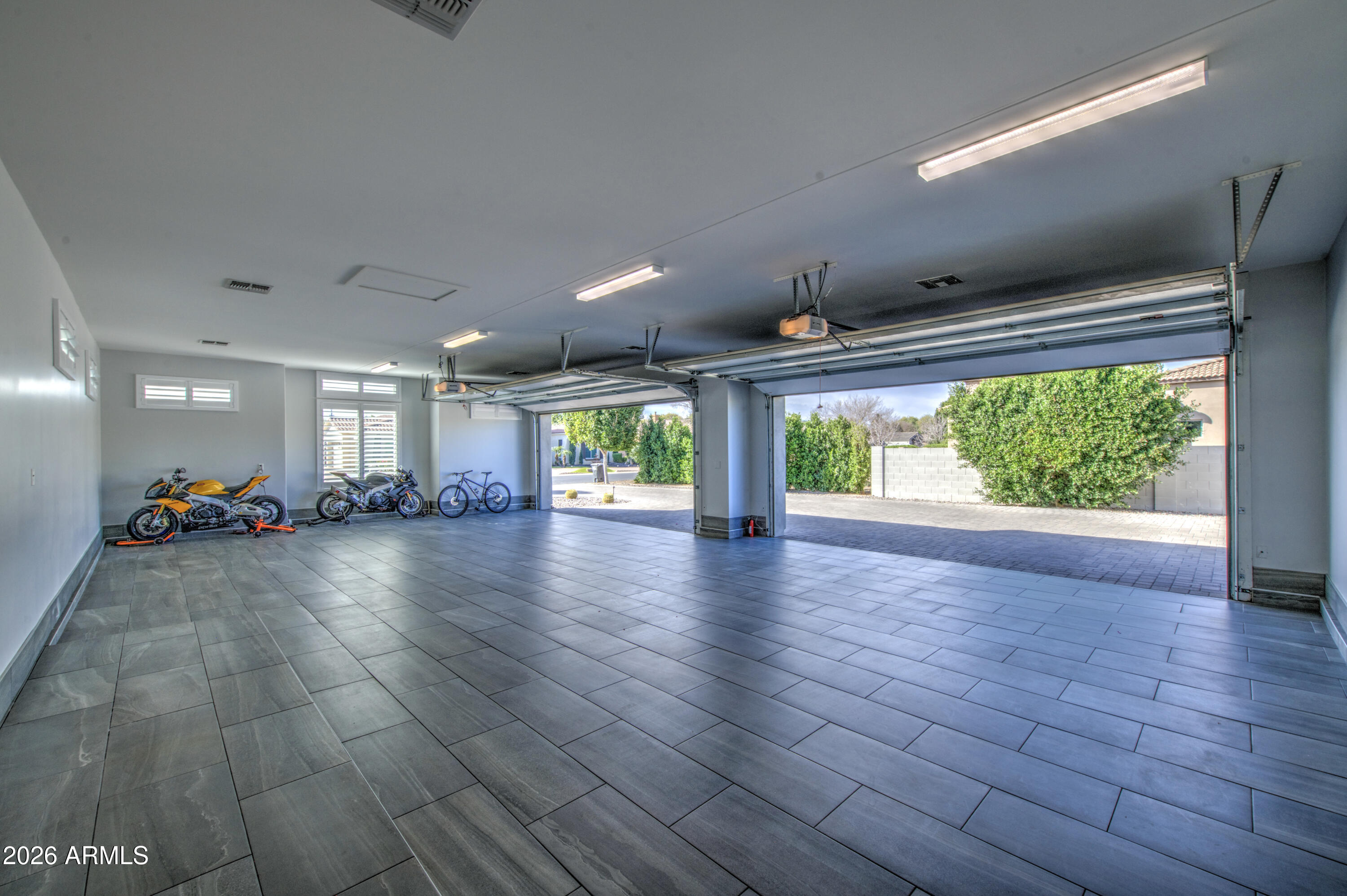 WESTON RANCH AMD - Residential
