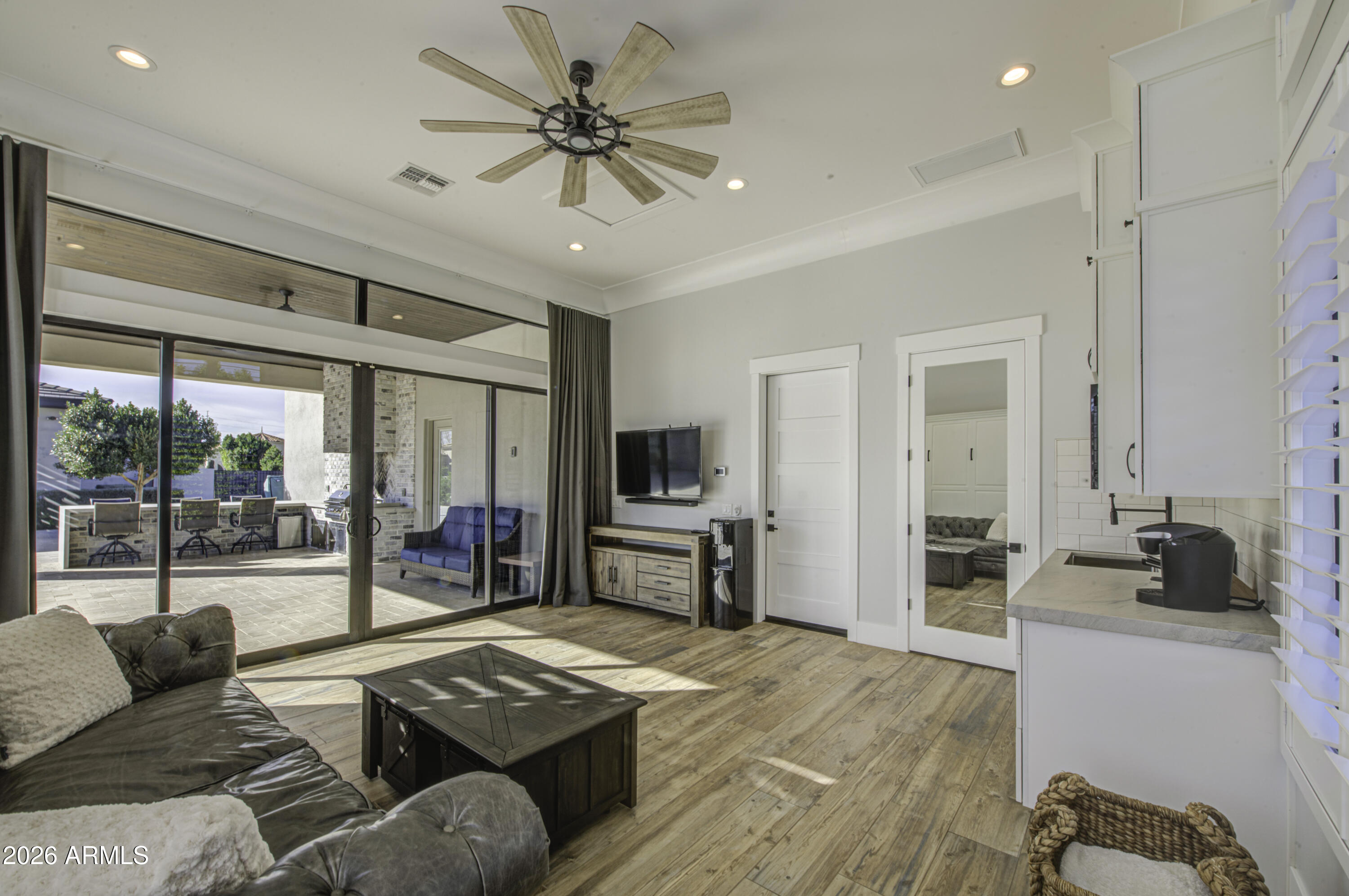 WESTON RANCH AMD - Residential
