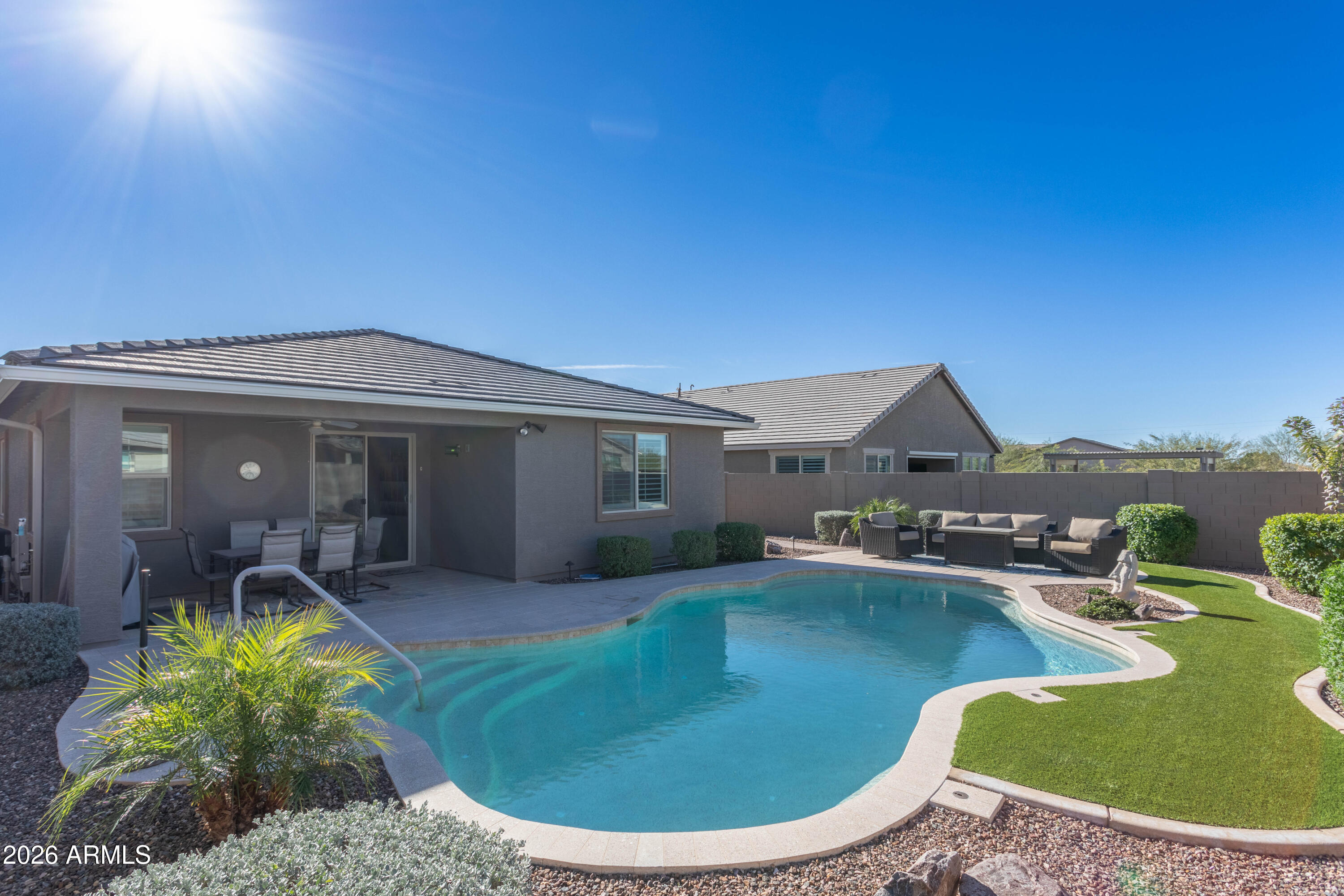 PERALTA CANYON PARCEL 7 2020043137 - Residential