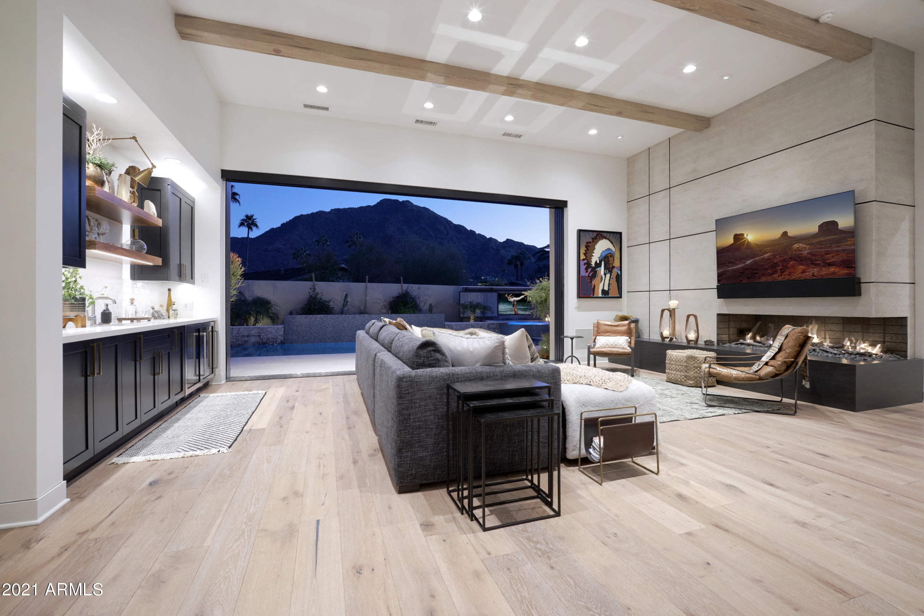 THE VILLAGE AT MOUNTAIN SHADOWS - Residential