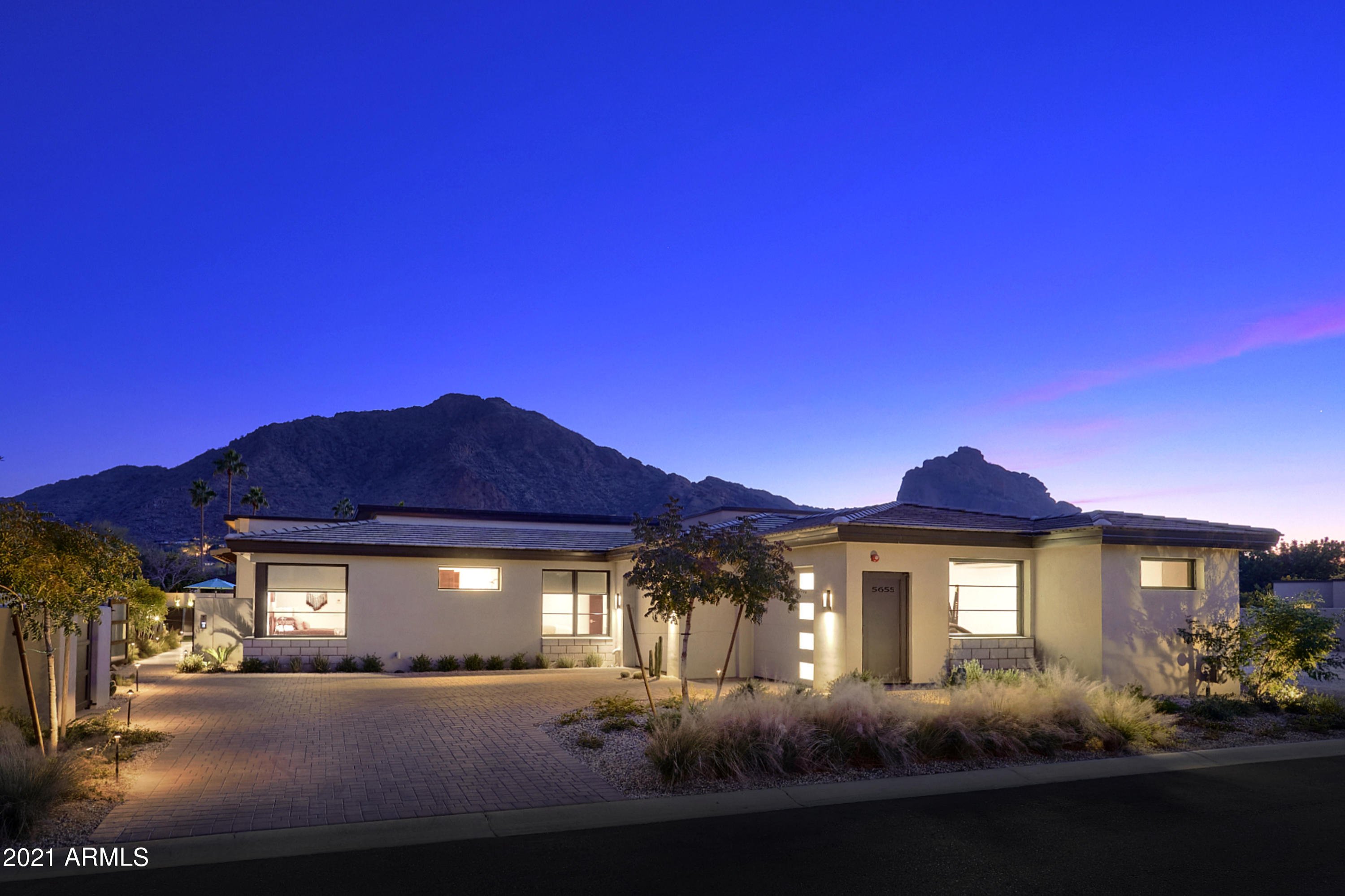 THE VILLAGE AT MOUNTAIN SHADOWS - Residential