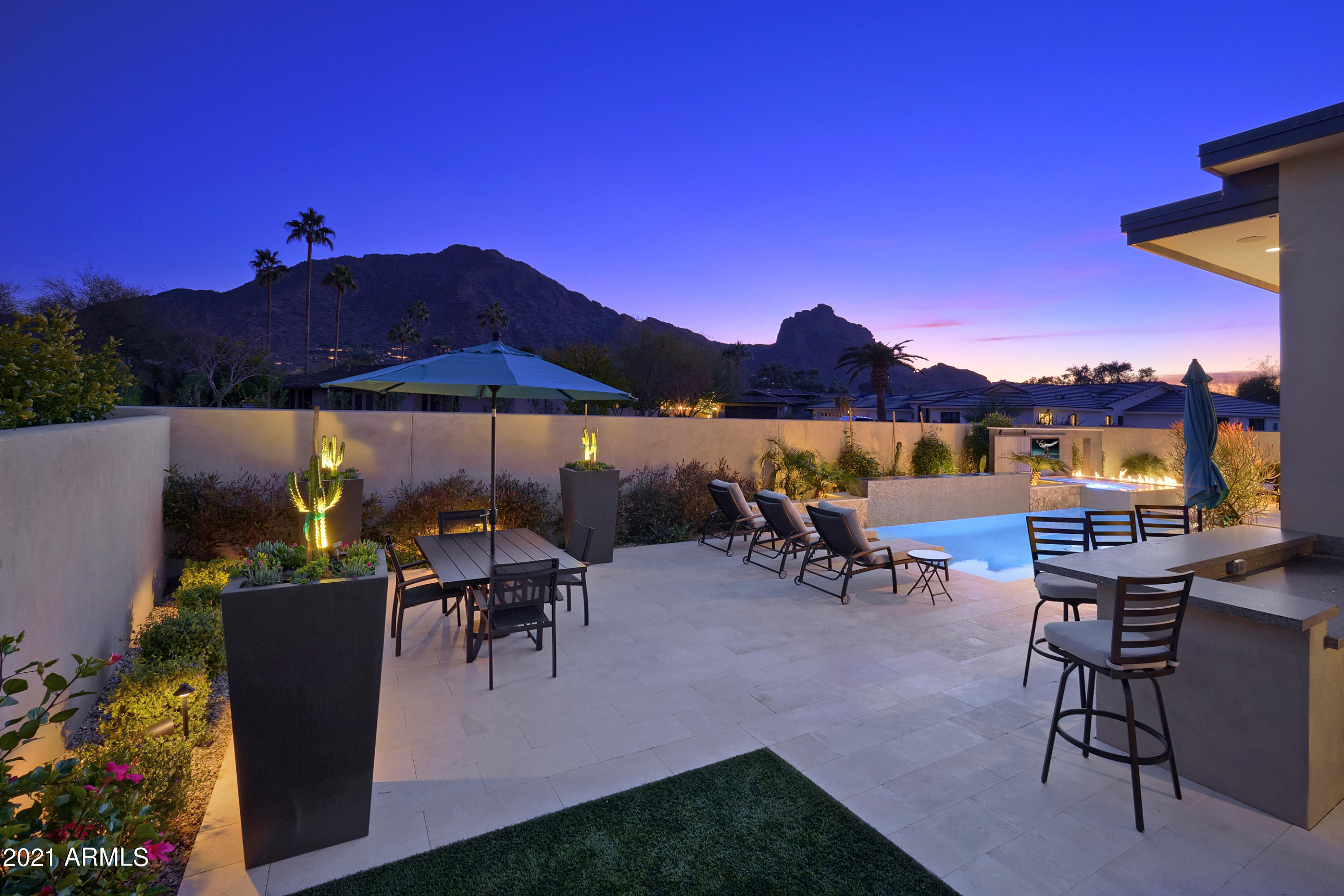 THE VILLAGE AT MOUNTAIN SHADOWS - Residential