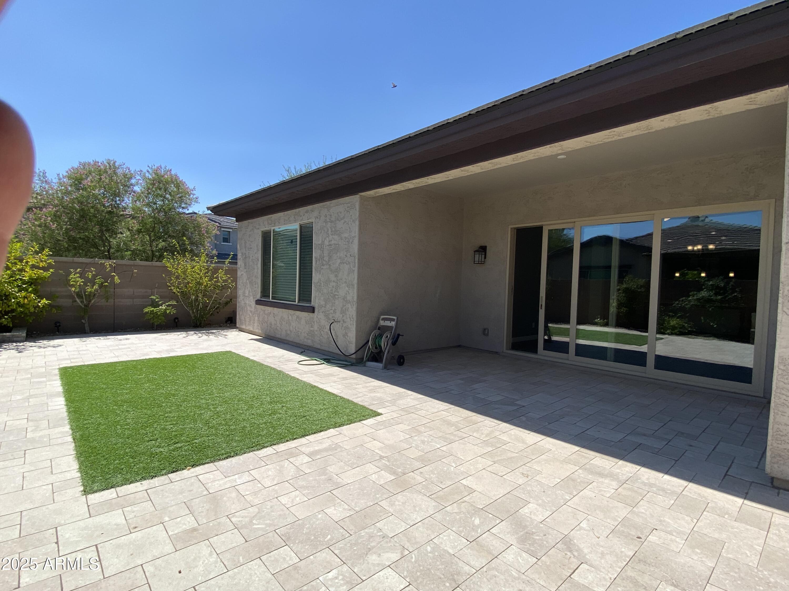 LOOKOUT MOUNTAIN - Residential Lease