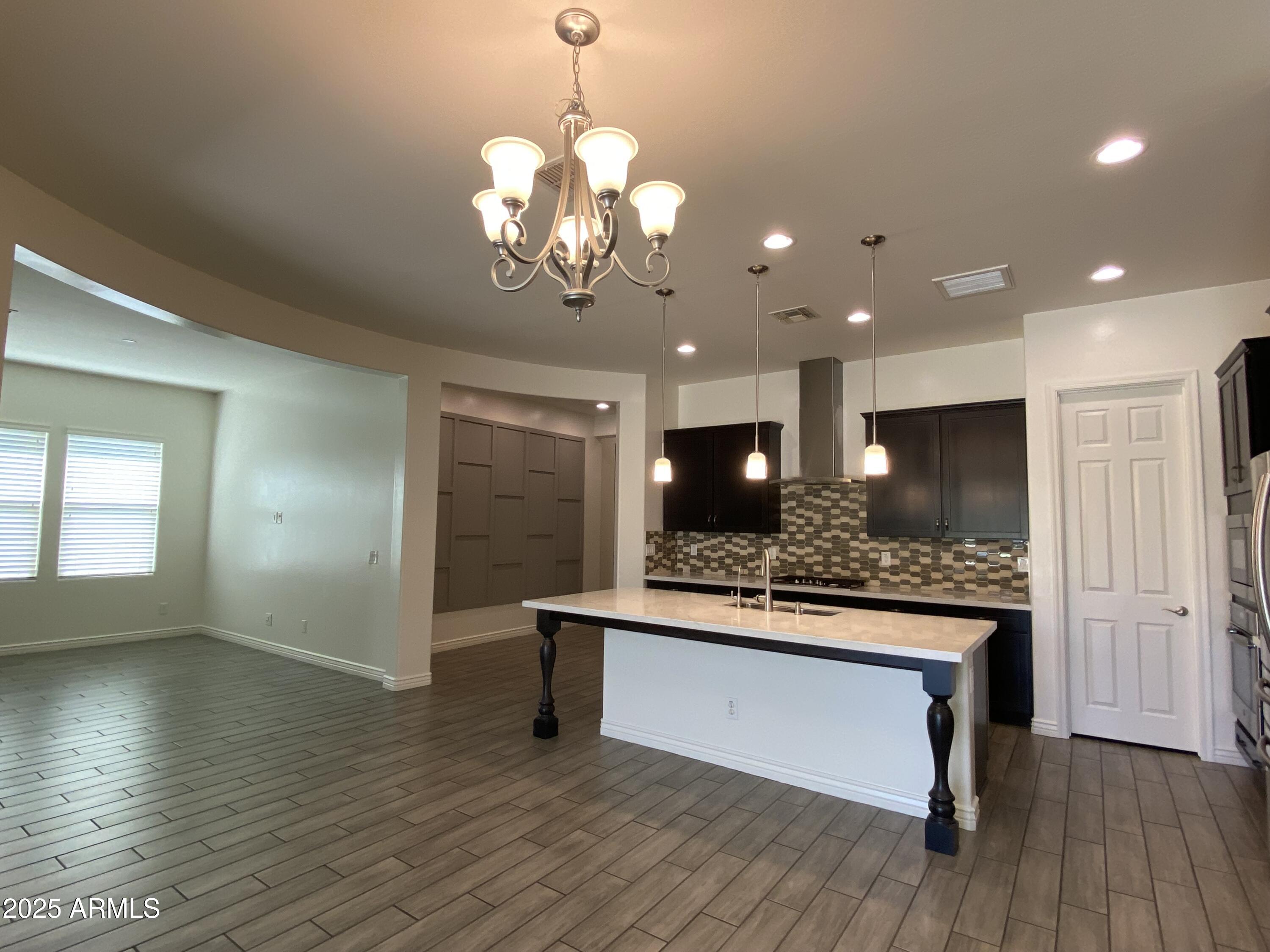 LOOKOUT MOUNTAIN - Residential Lease