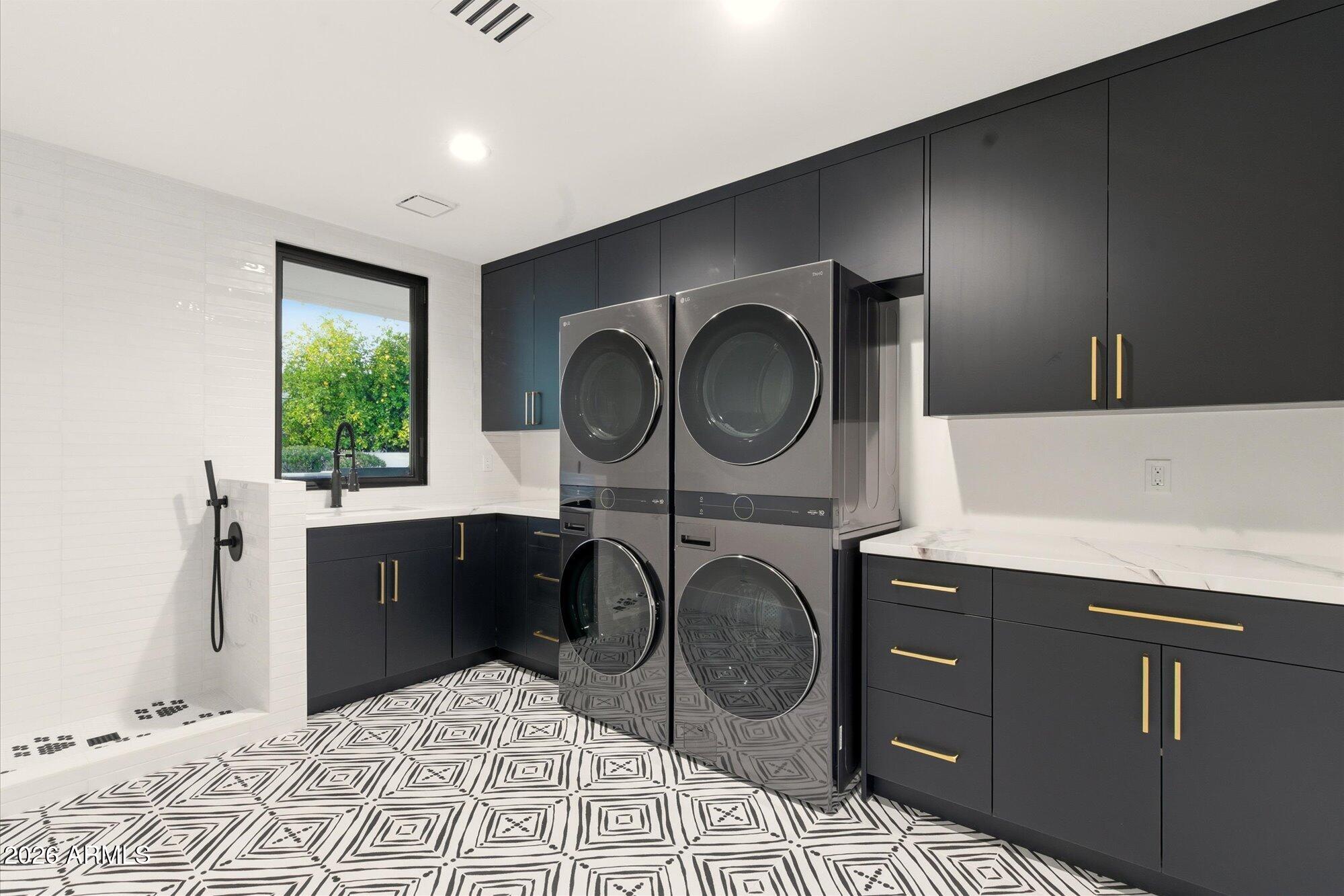 CHENEY PLACE - Residential