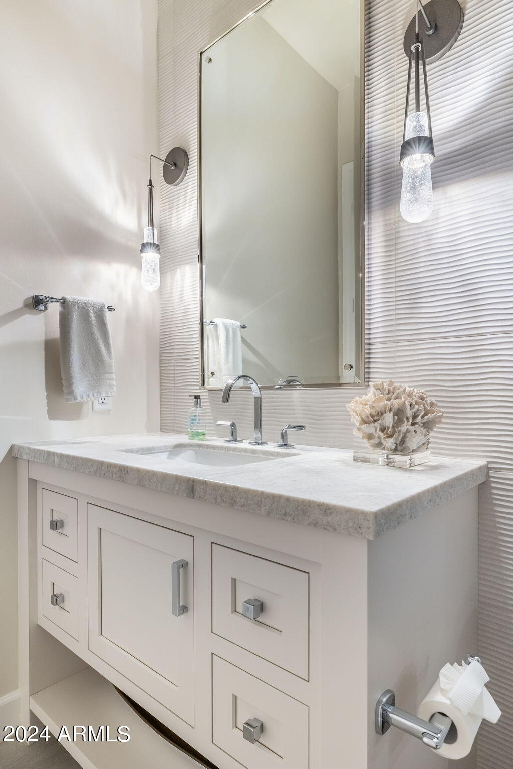 SIERRA BOULDERS NORTH - Residential