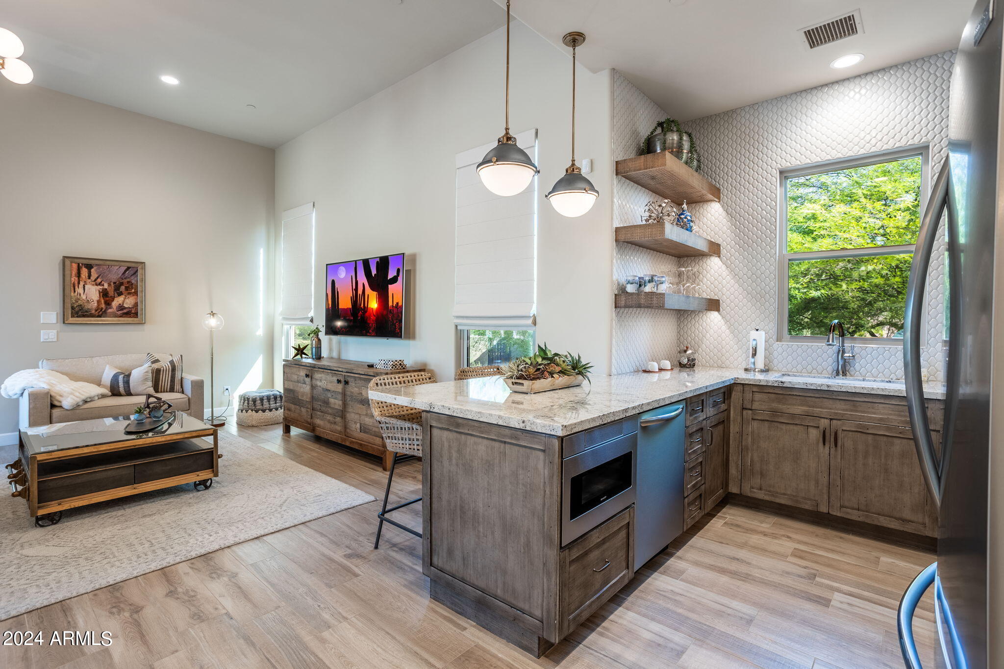 SIERRA BOULDERS NORTH - Residential