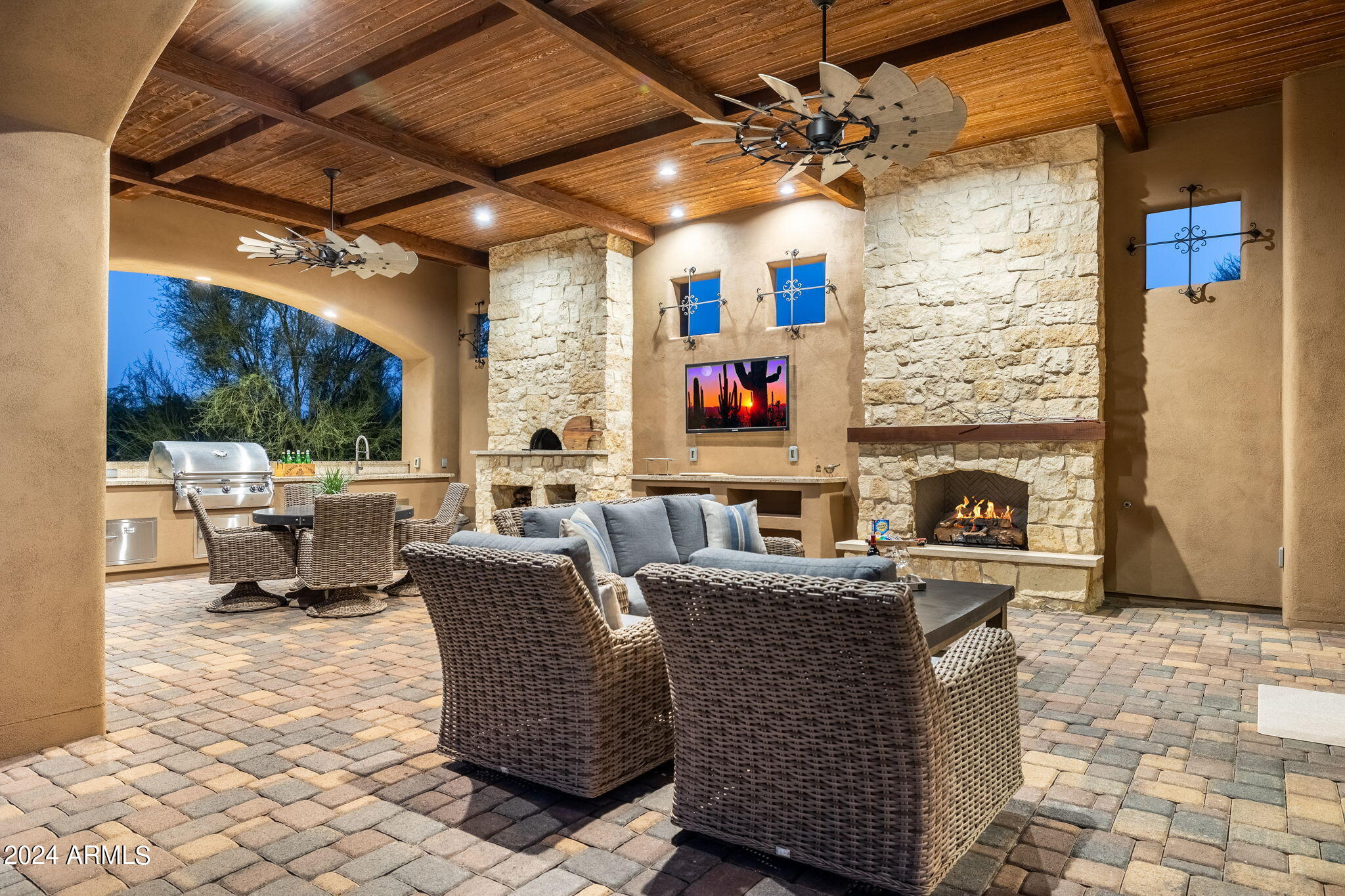 SIERRA BOULDERS NORTH - Residential
