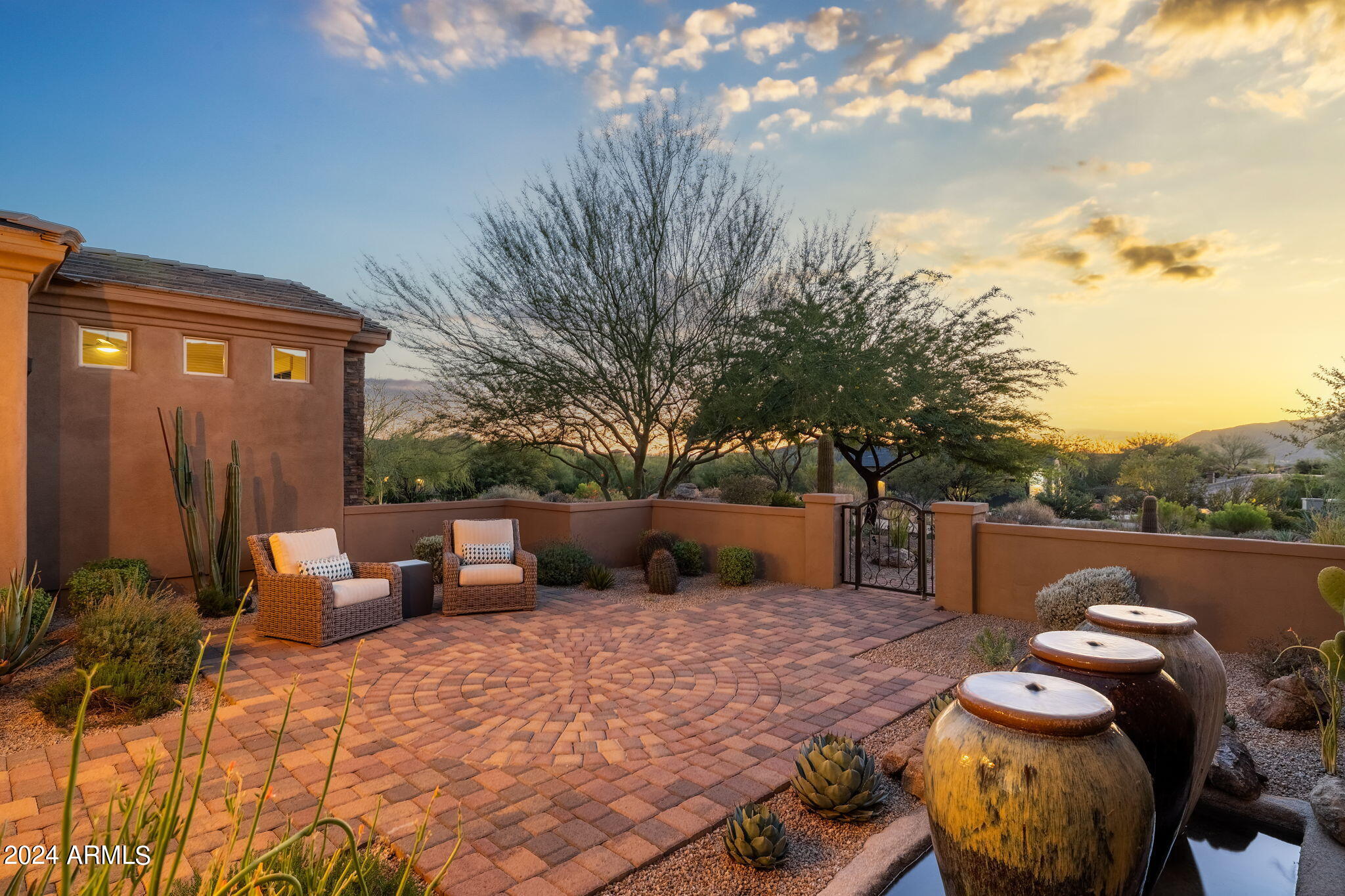 SIERRA BOULDERS NORTH - Residential