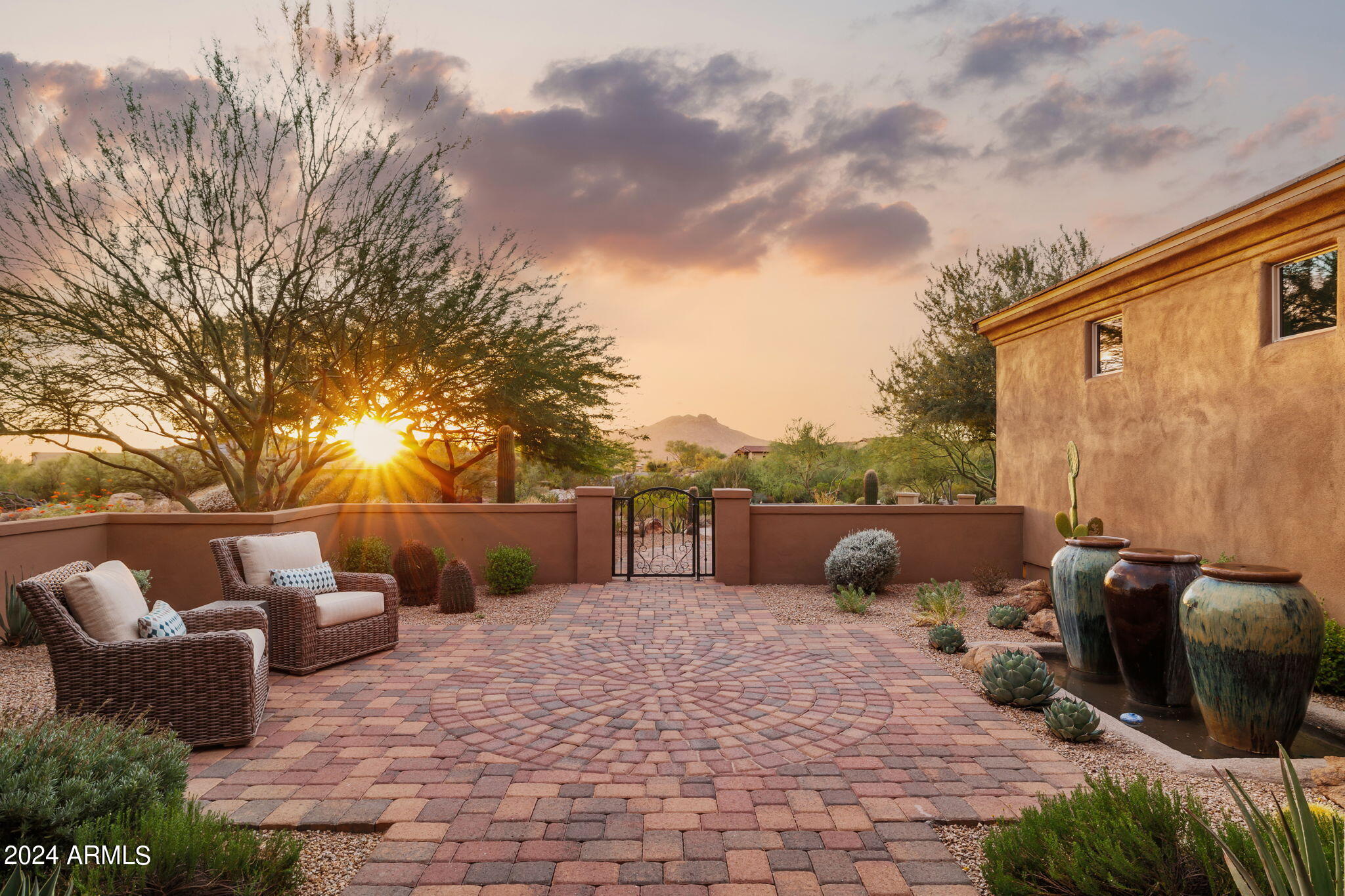 SIERRA BOULDERS NORTH - Residential