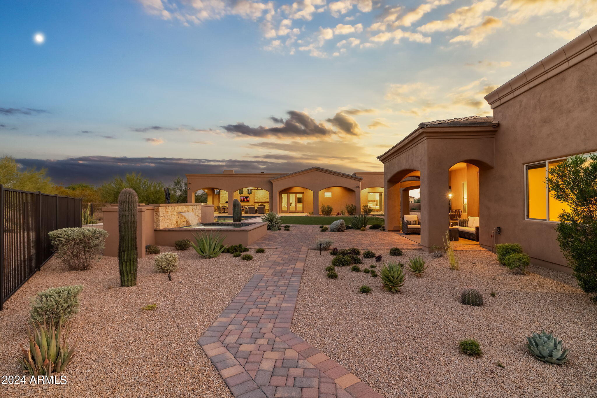 SIERRA BOULDERS NORTH - Residential
