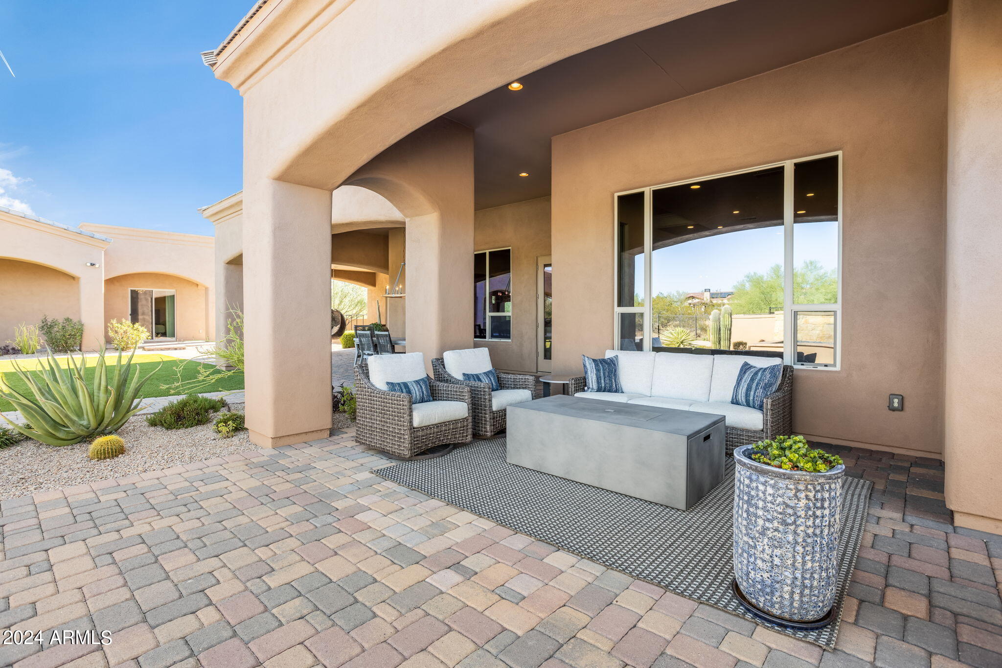 SIERRA BOULDERS NORTH - Residential