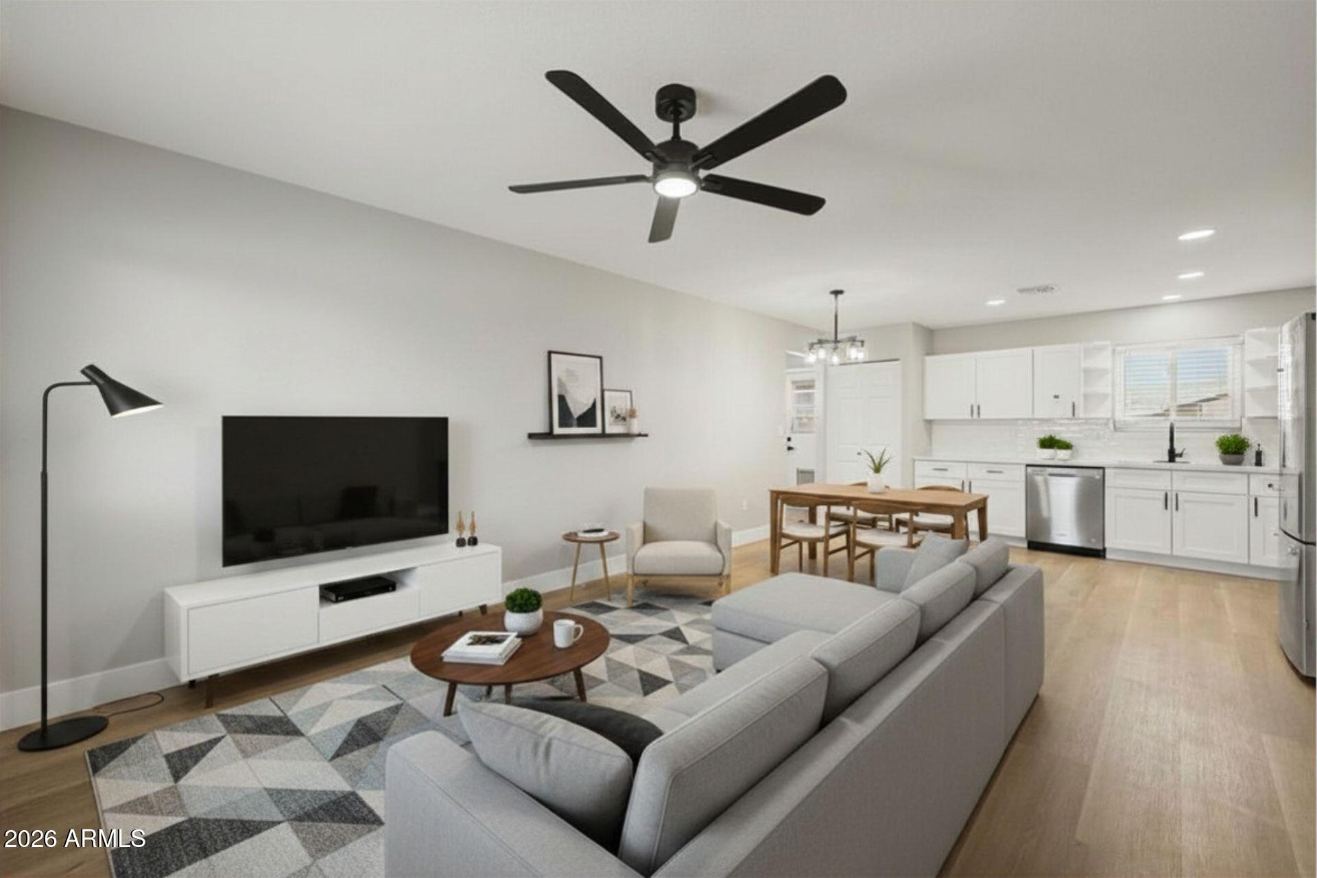 CASA MIA UNIT 2B - Residential