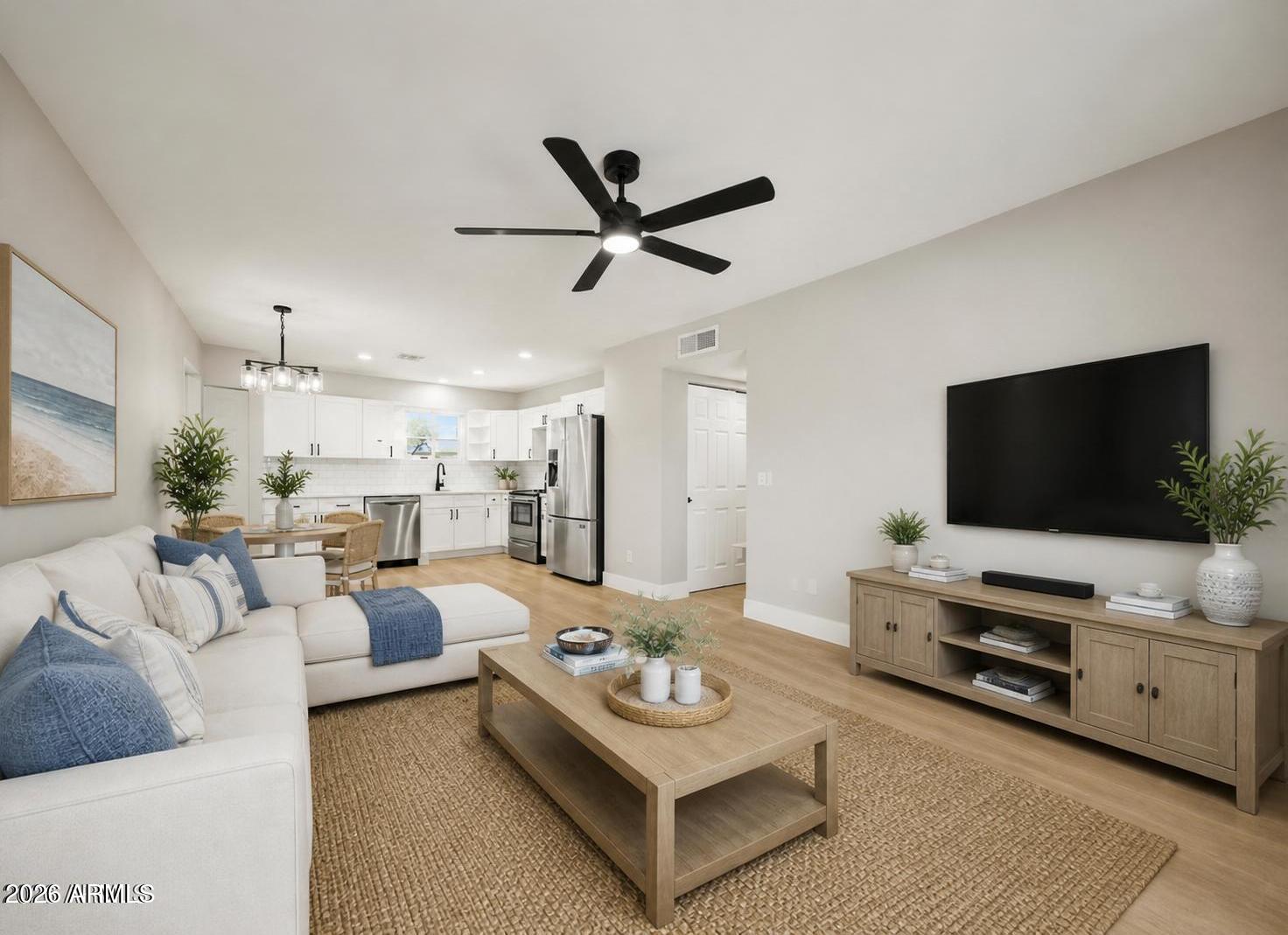 CASA MIA UNIT 2B - Residential