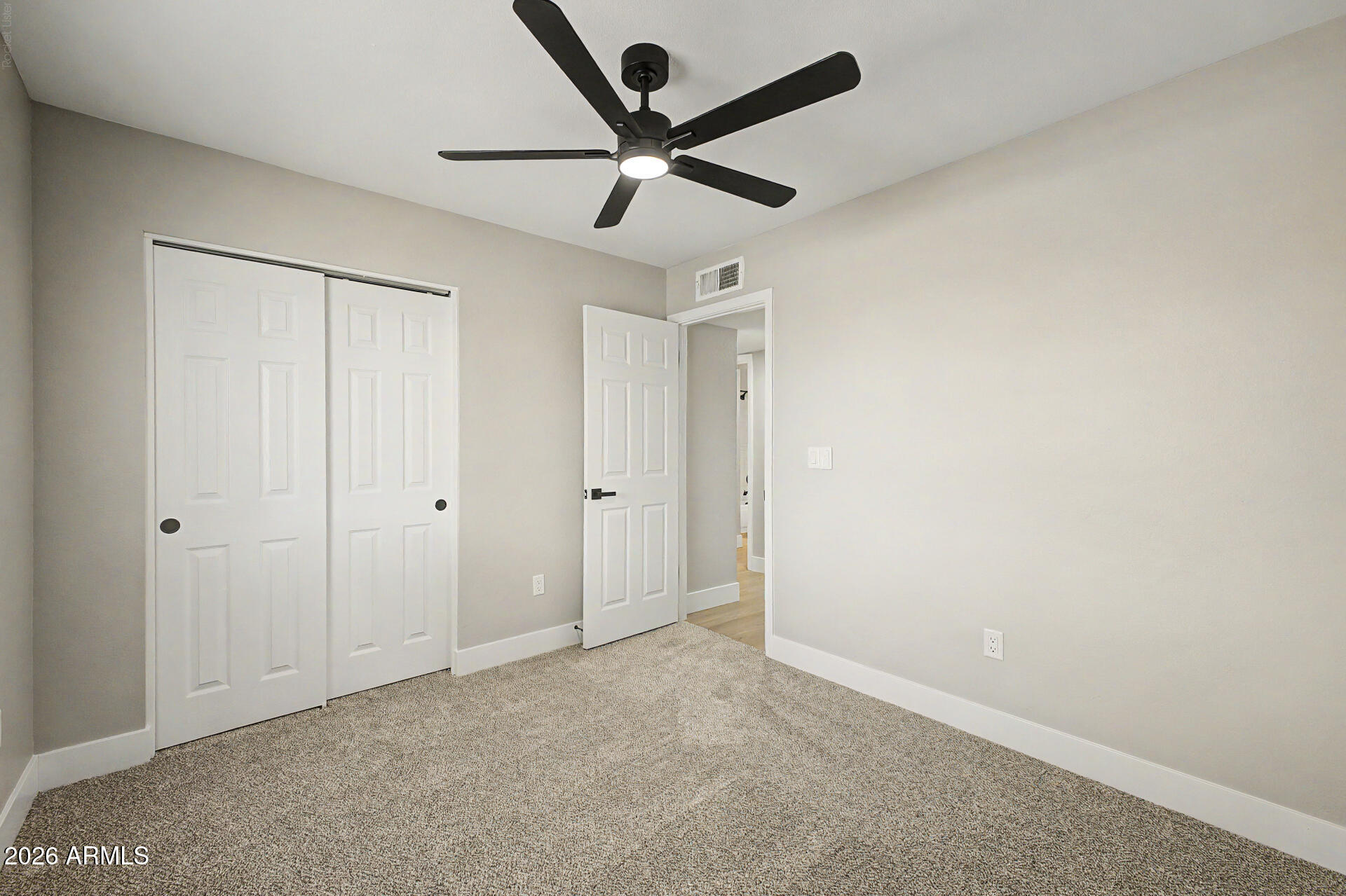 CASA MIA UNIT 2B - Residential