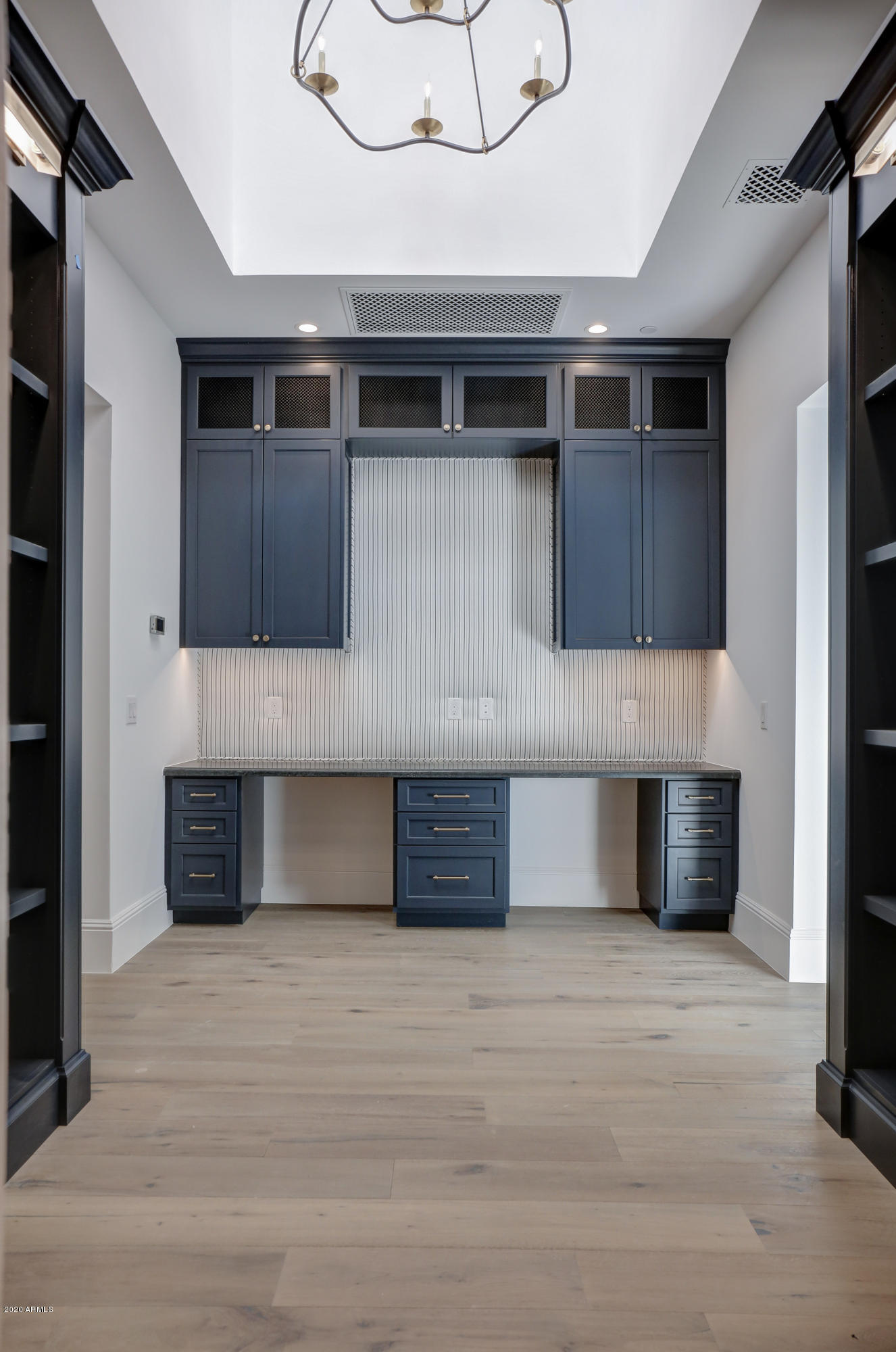 HORSESHOE PARTNER LLC MLD - Residential
