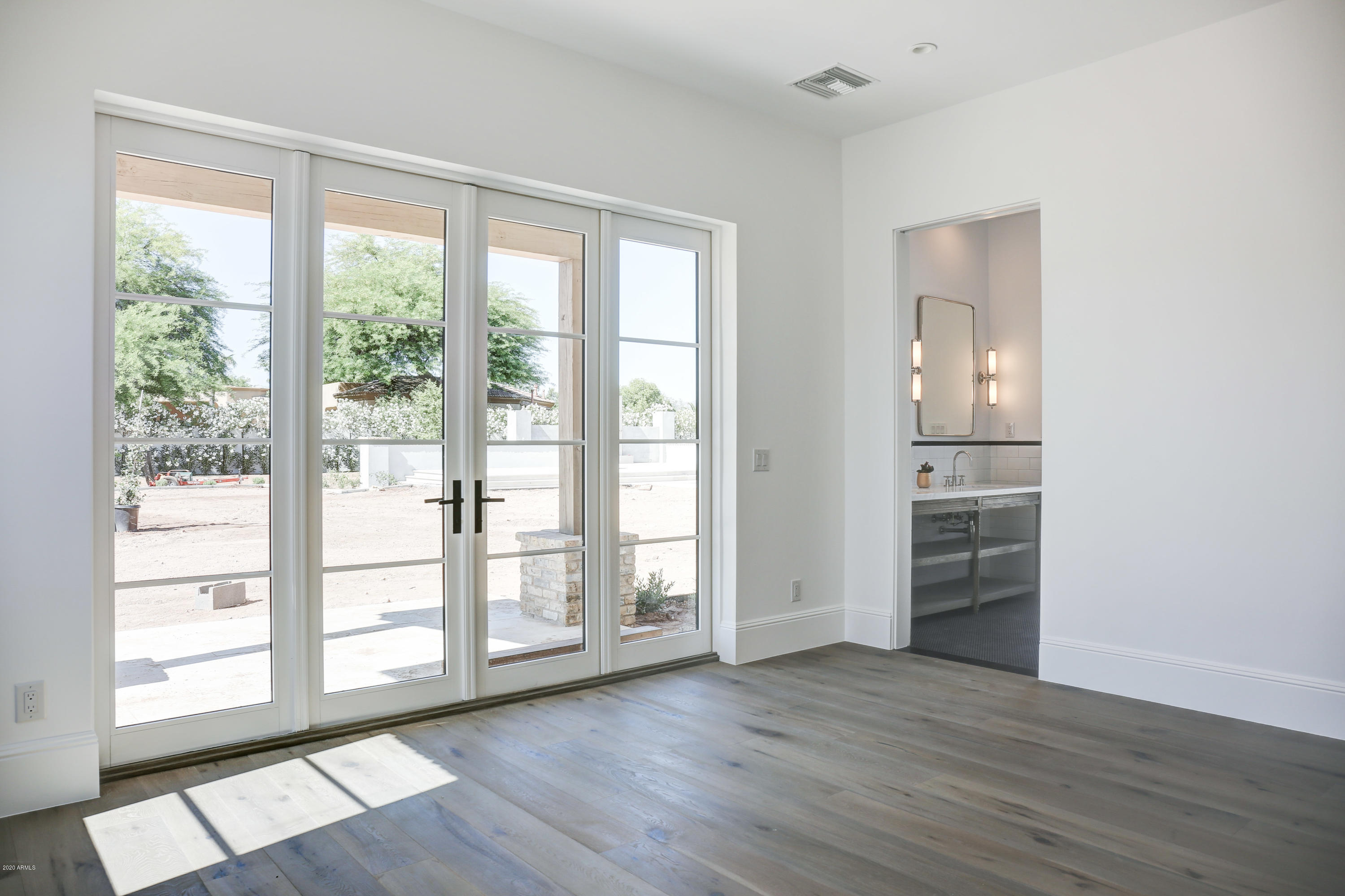 HORSESHOE PARTNER LLC MLD - Residential