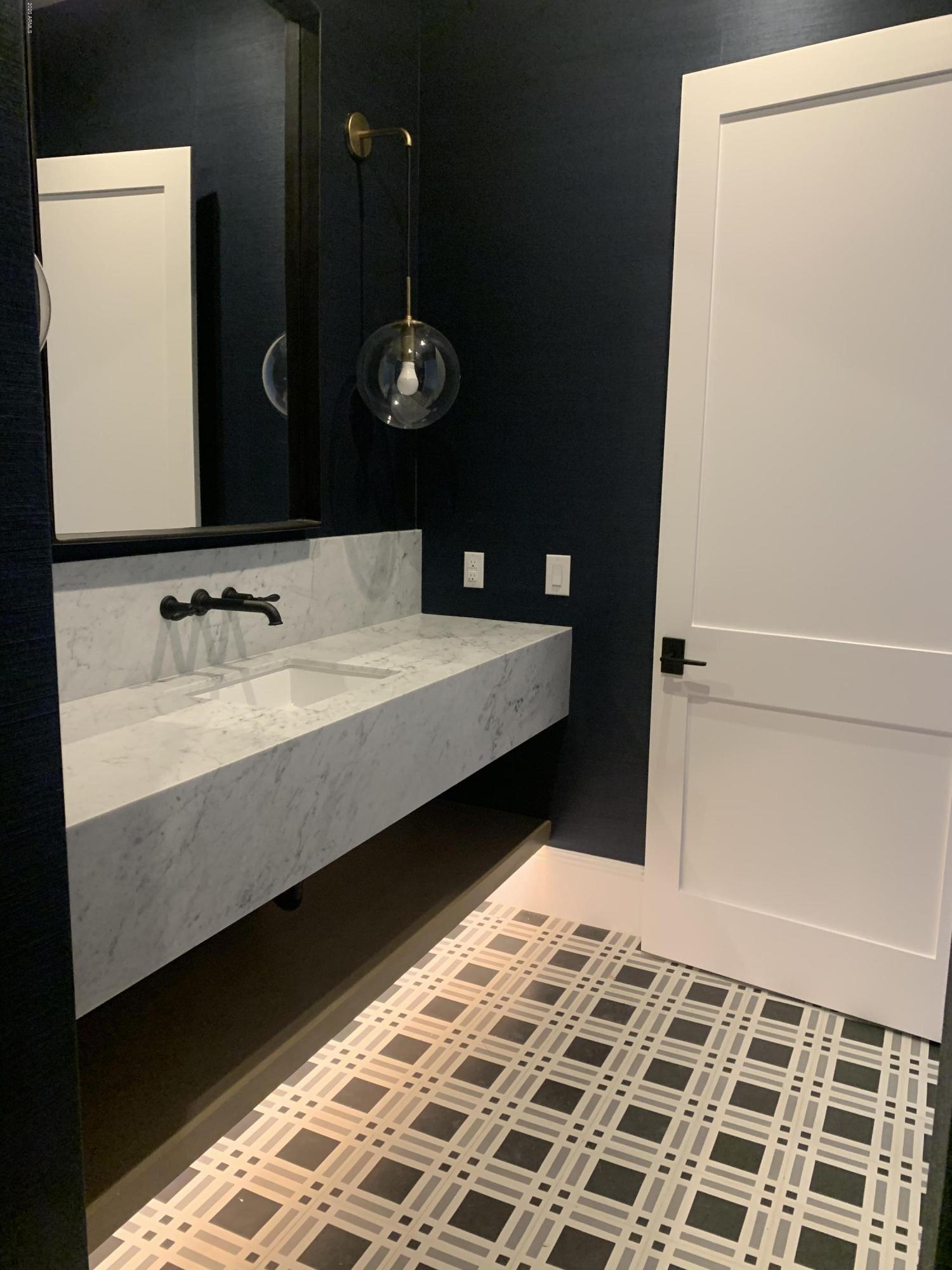 HORSESHOE PARTNER LLC MLD - Residential