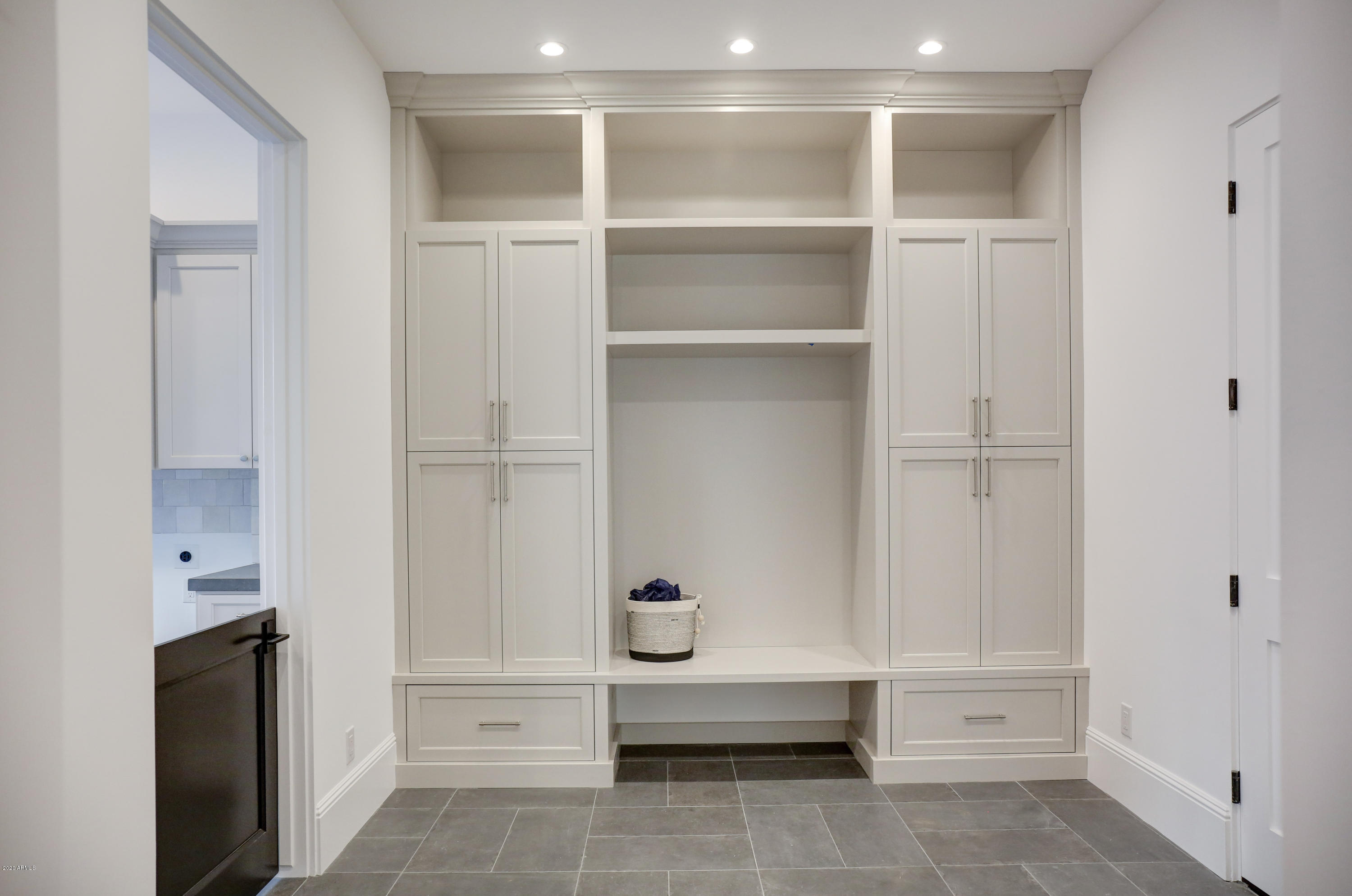 HORSESHOE PARTNER LLC MLD - Residential