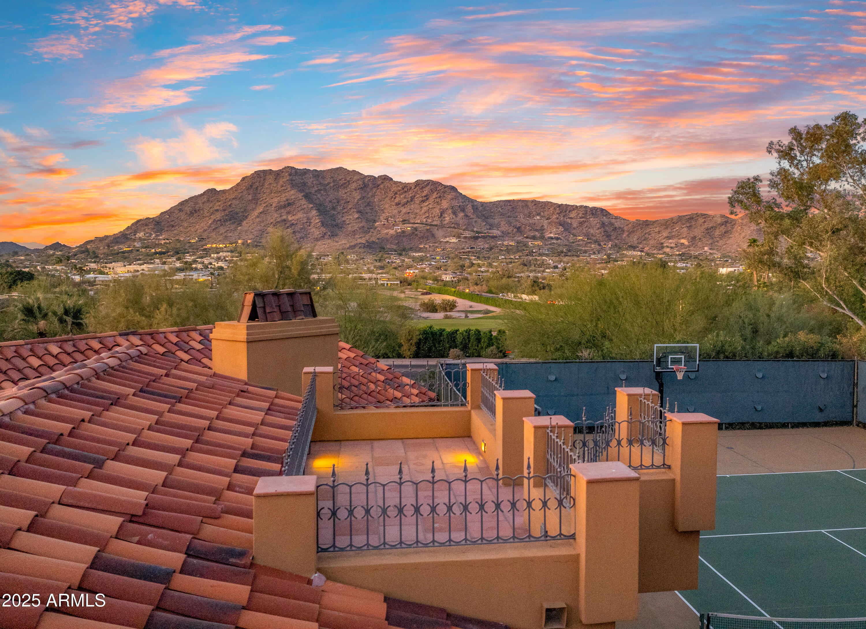 OBRIENS CAMELBACK LANDS - Residential