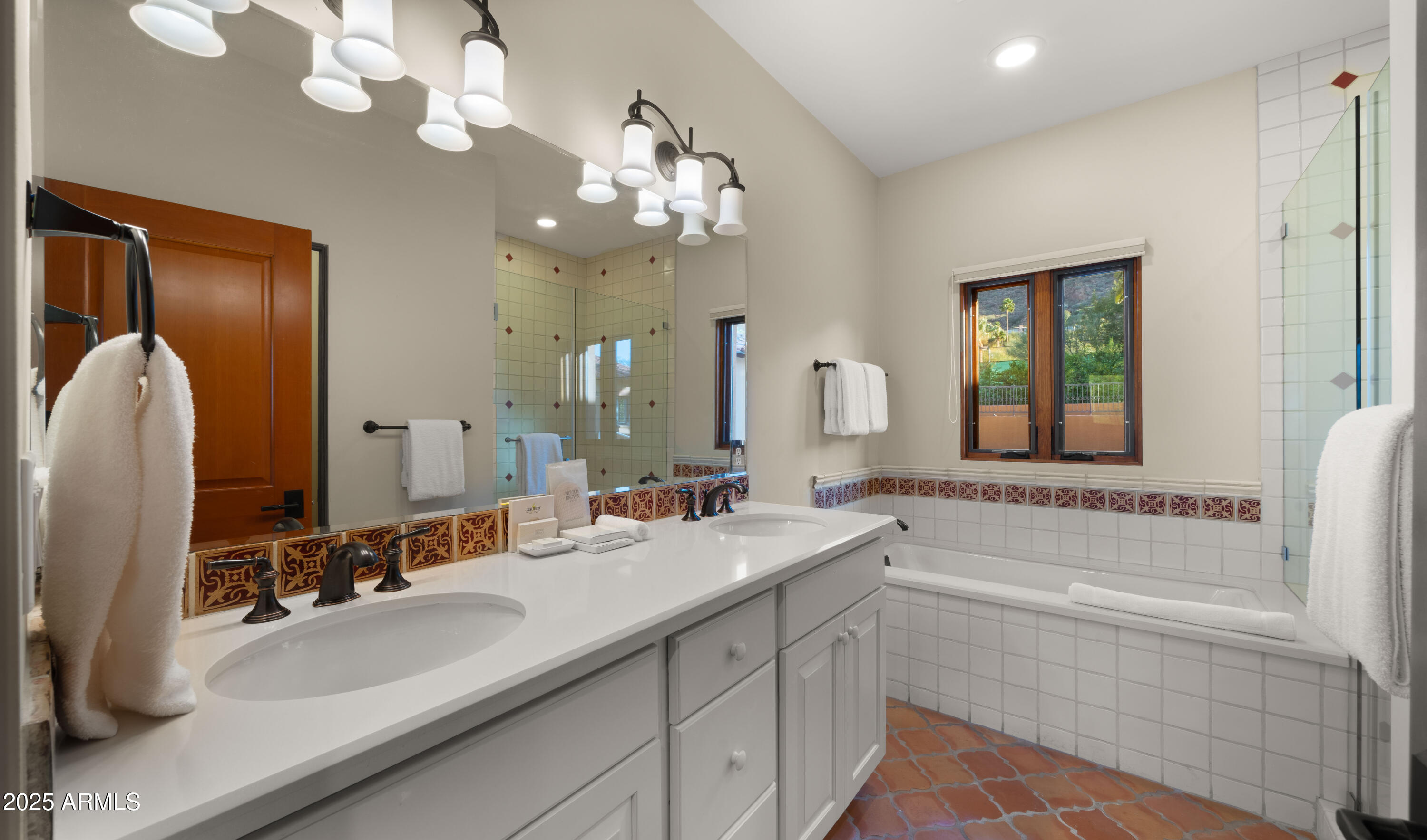 OBRIENS CAMELBACK LANDS - Residential
