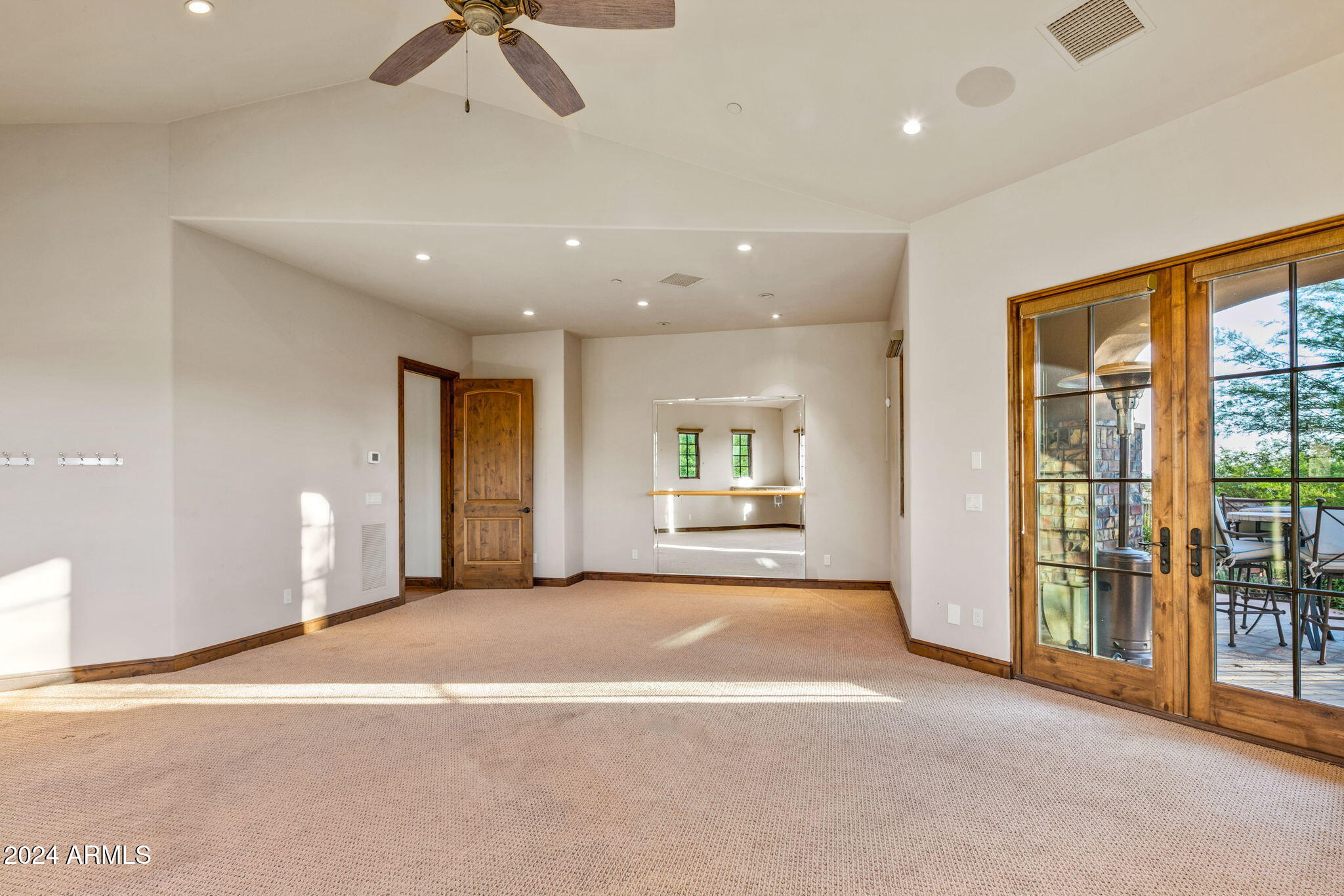 Mirabel Club - Residential